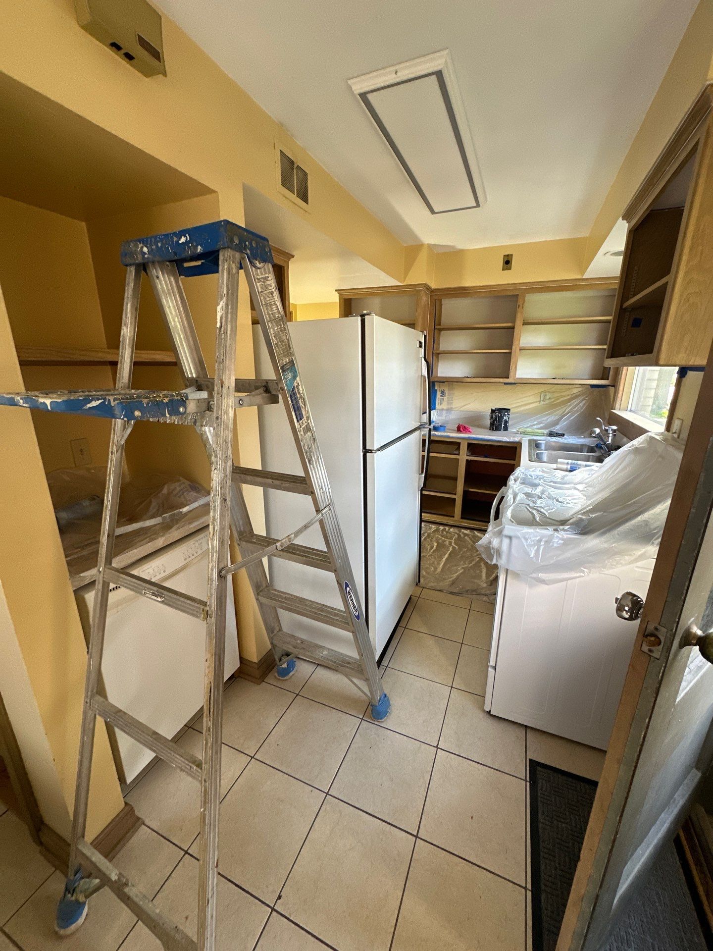 Kitchen Cabinet Refinishing – Cabinet Boxes, Doors & Drawers by OCS Contracting Services