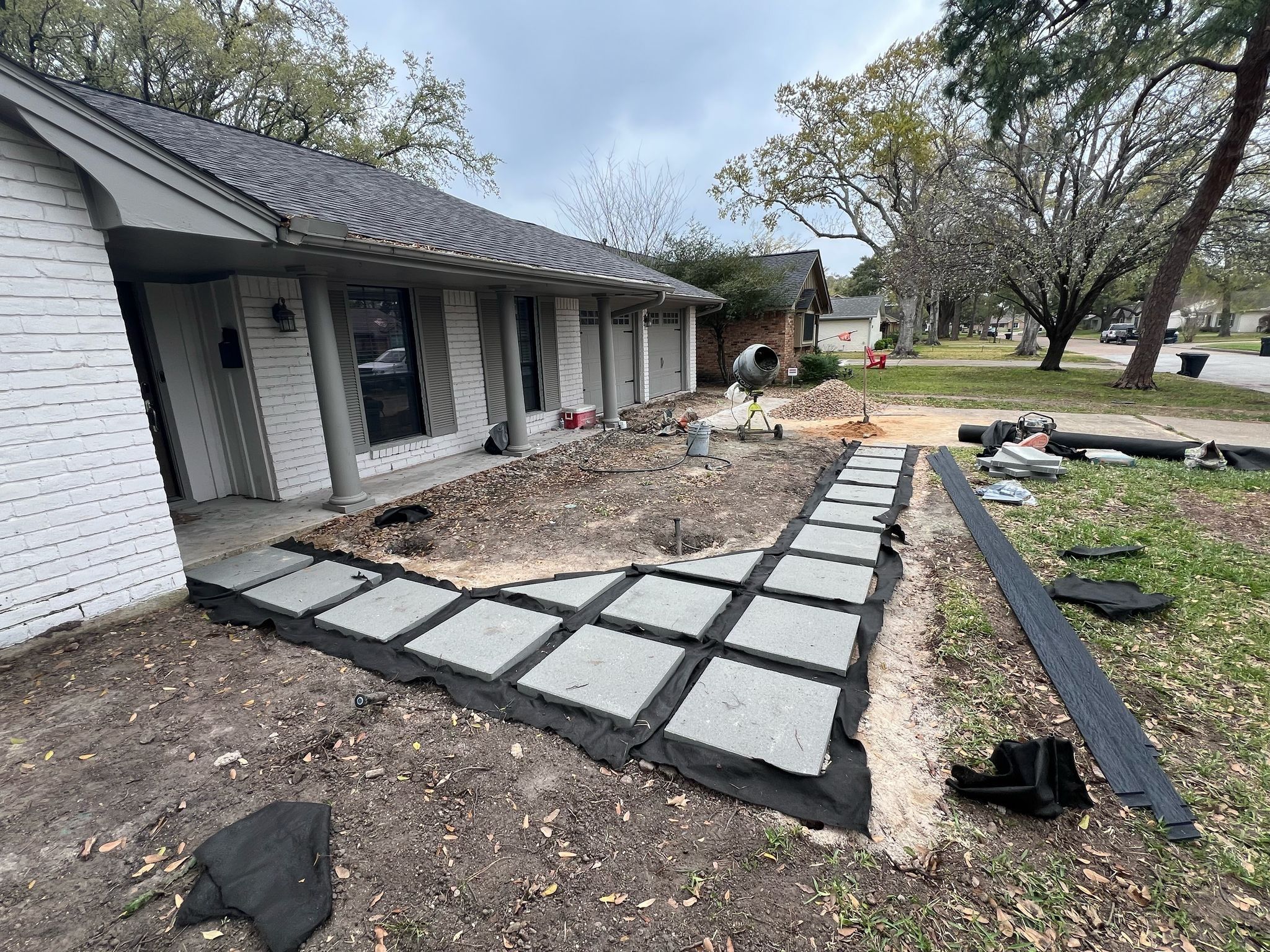 🌿 Jackie’s Outdoor Transformation — Drainage, Flagstone & Full Restoration by Texas Urban Elements