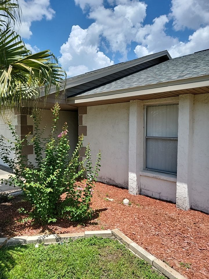 1043 Lowry Ave Lakeland, FL 33801 by Budget Roofing Service, Inc.
