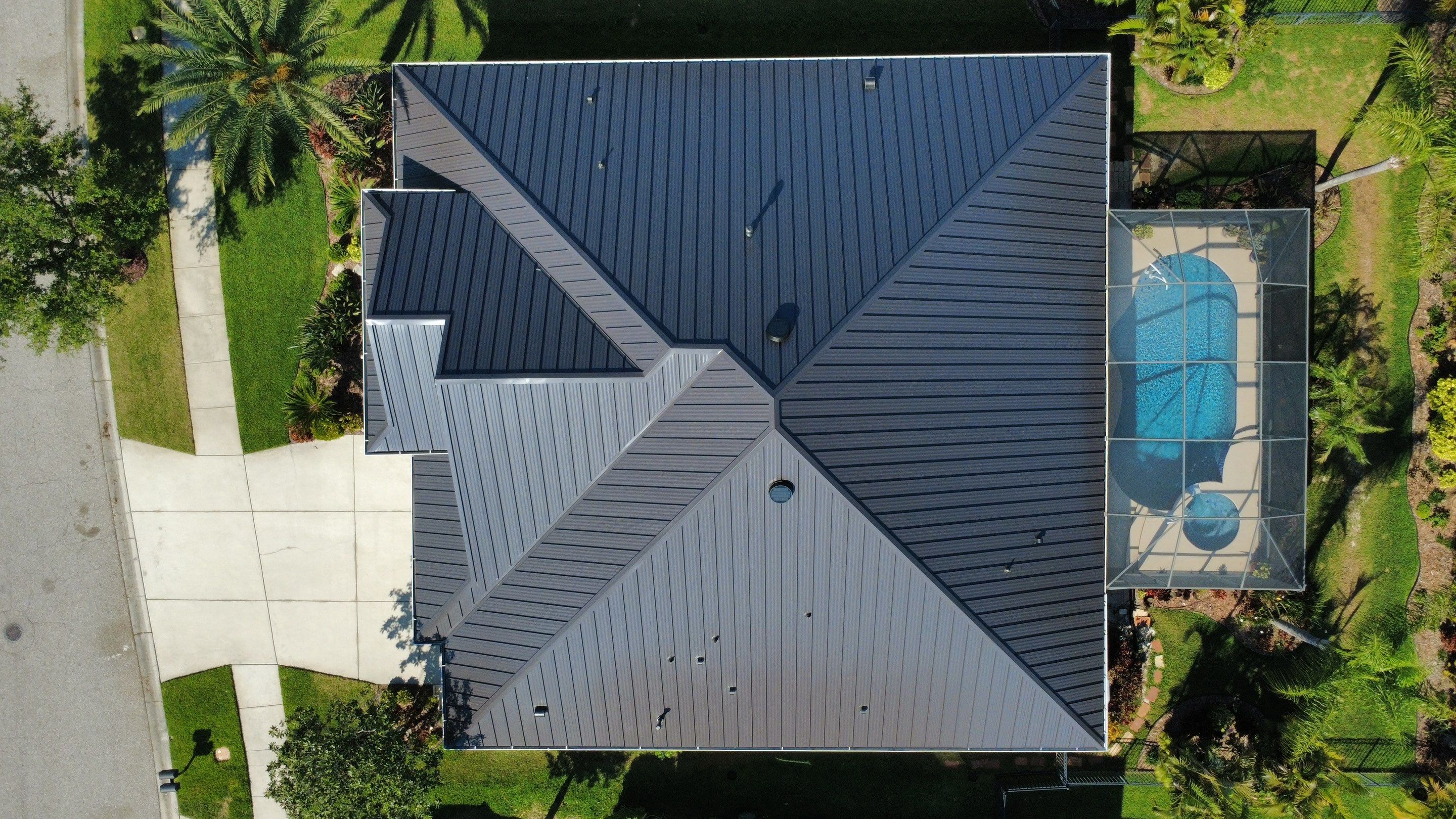 Roof Replacement in Apollo Beach, FL by Steadfast Roofing 