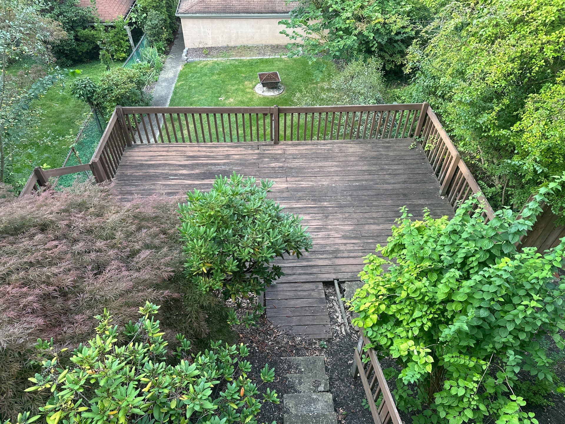 Deck by Cousins Roofing Siding & Decks