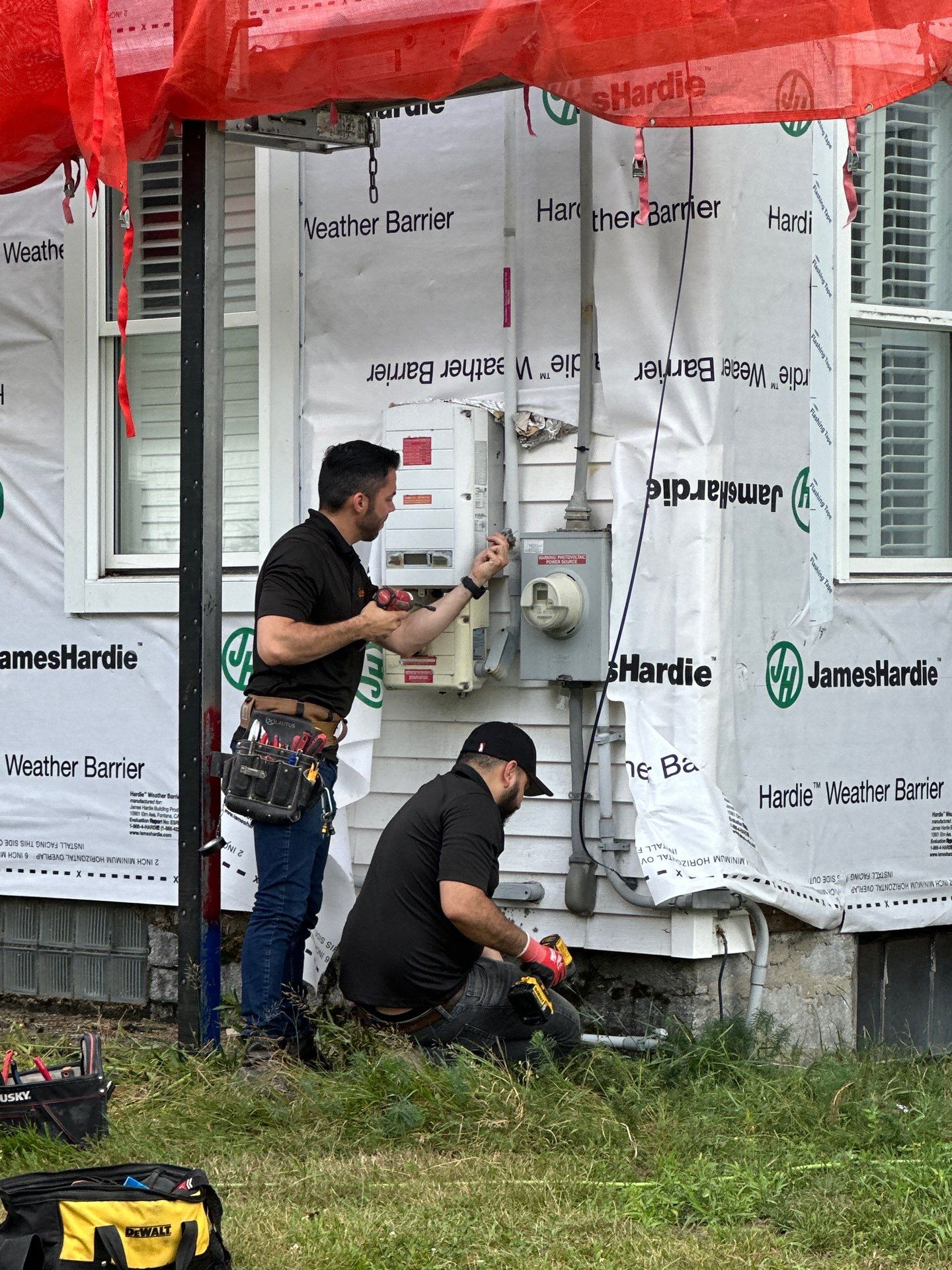 James Hardie Lap Siding Installation in Chelmsford, MA by Mighty Dog Roofing of Greater Middlesex County