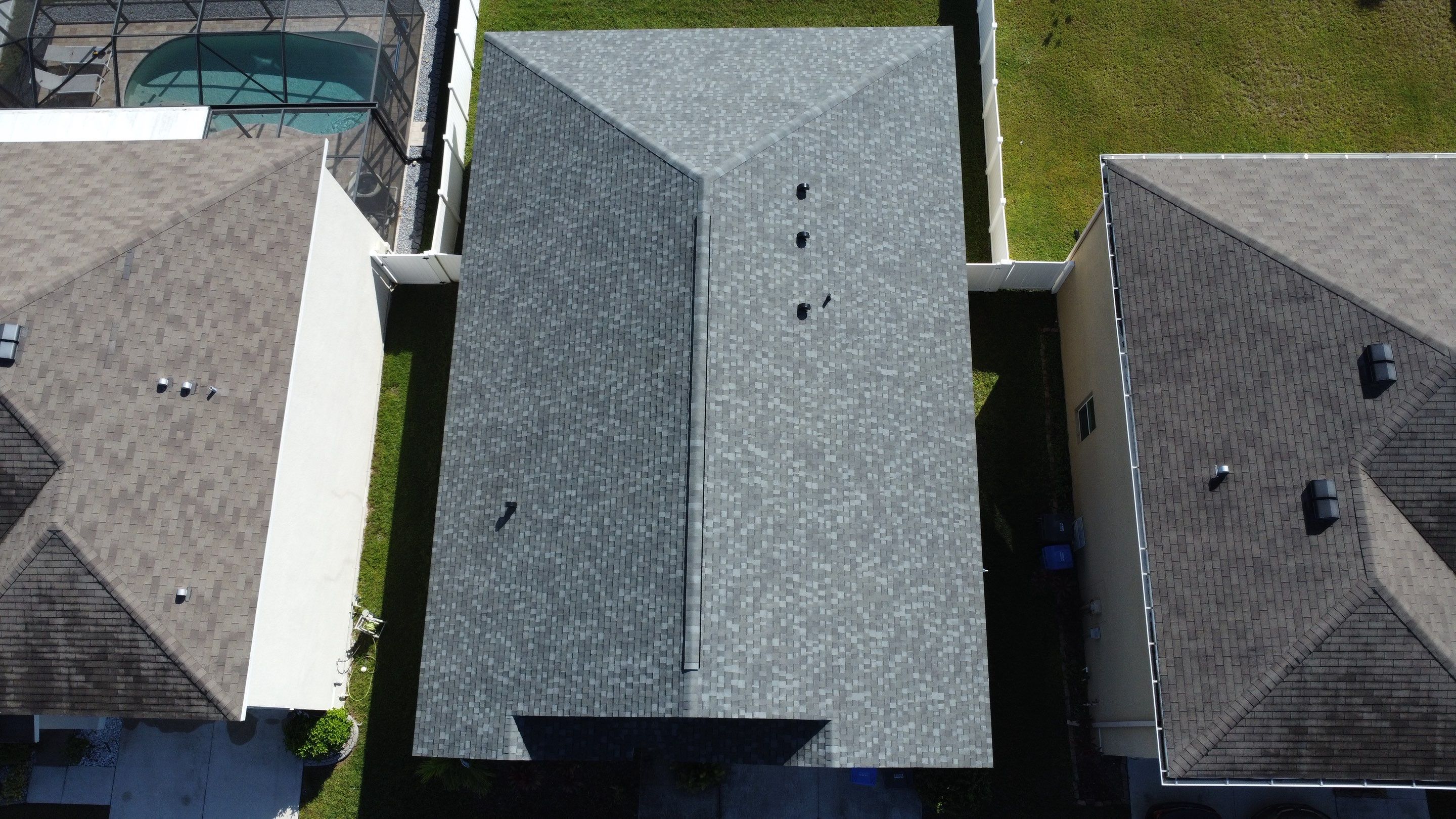 Roof Replacement in Gibsonton, FL by Steadfast Roofing 