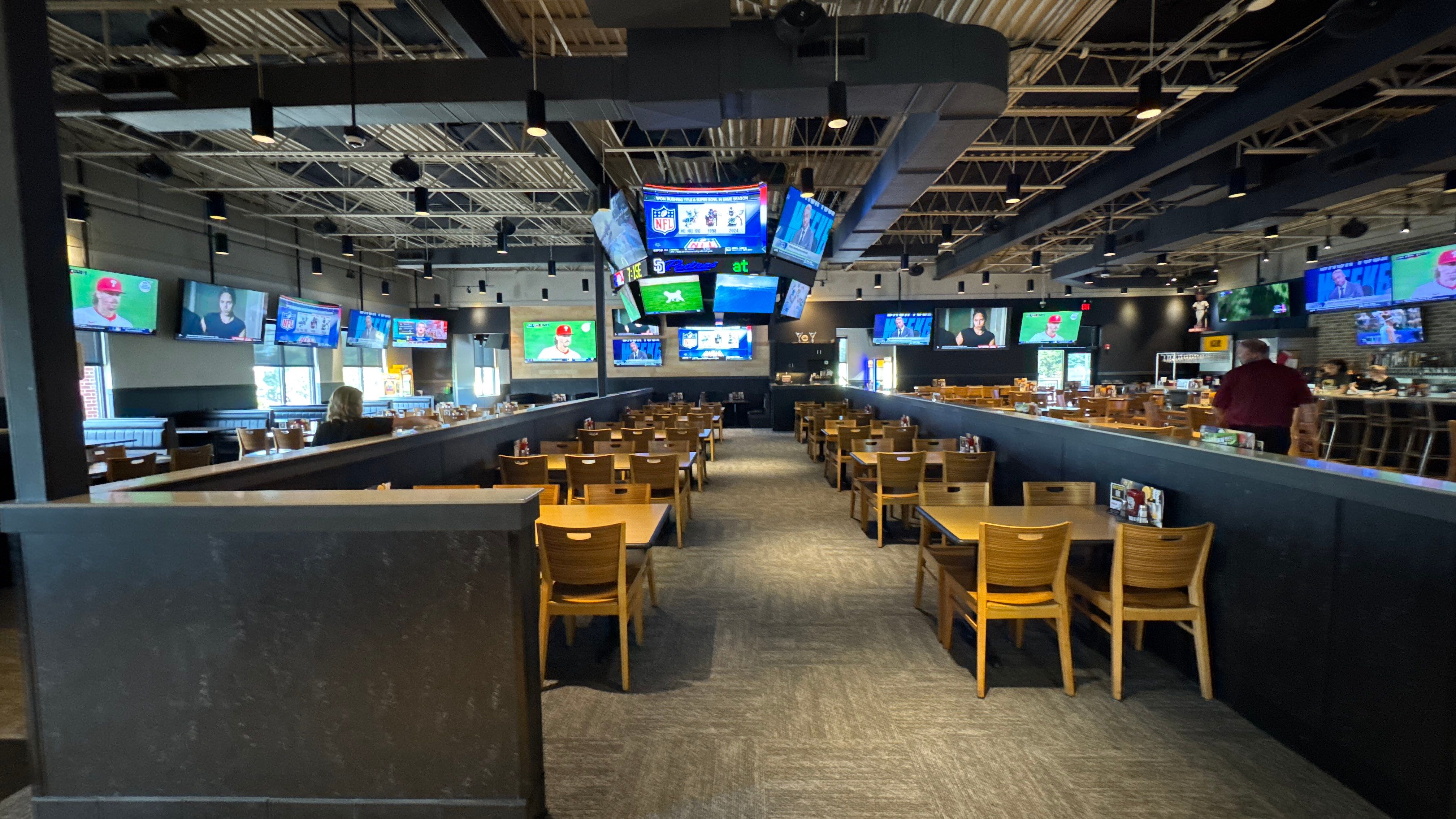 Sportsbar AV install by AVSi