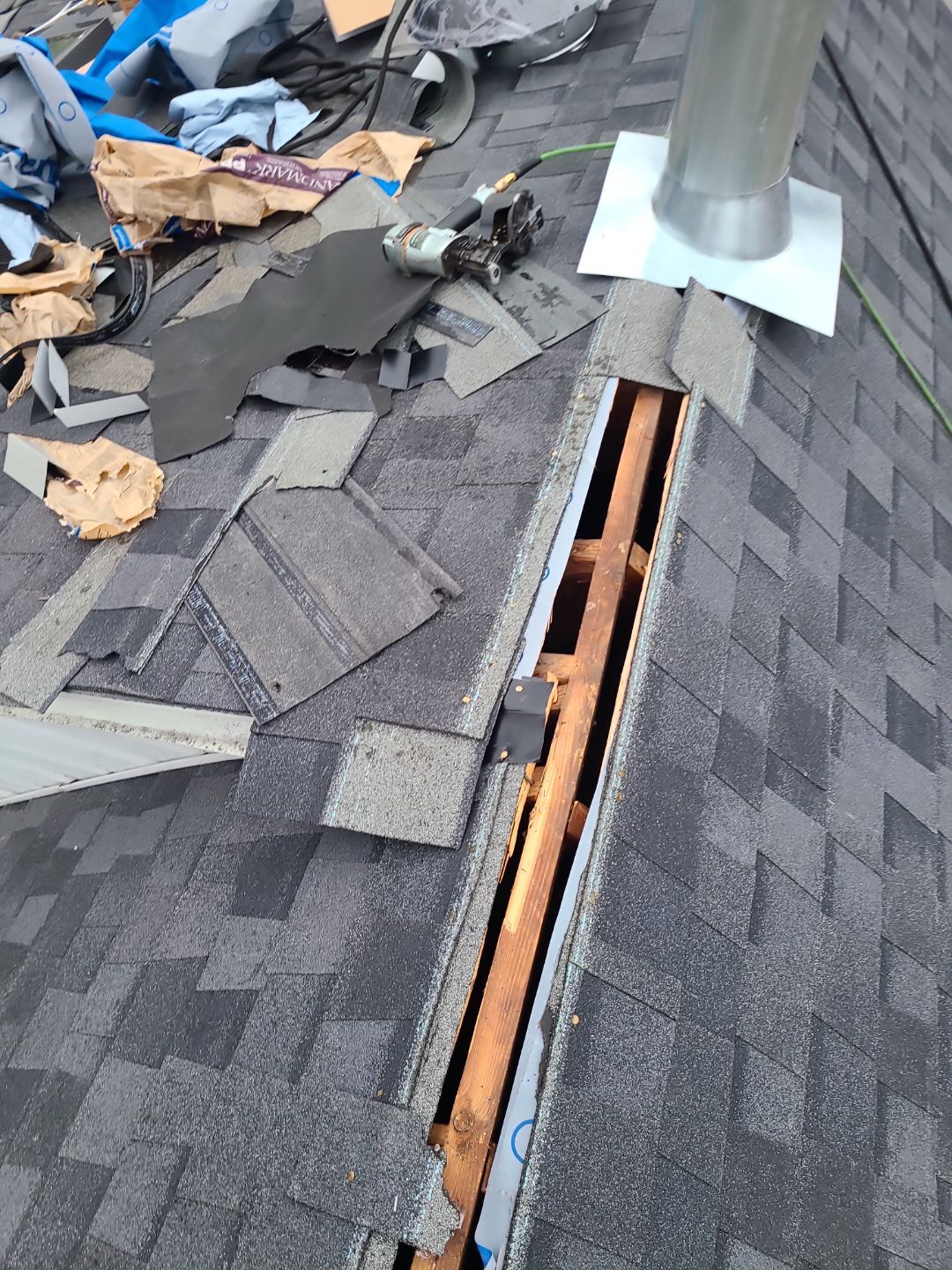 Alexandria: Residential Roof Replacement with CertainTeed Landmark Pro in Max Def Moire Black by RM Banning, Inc.