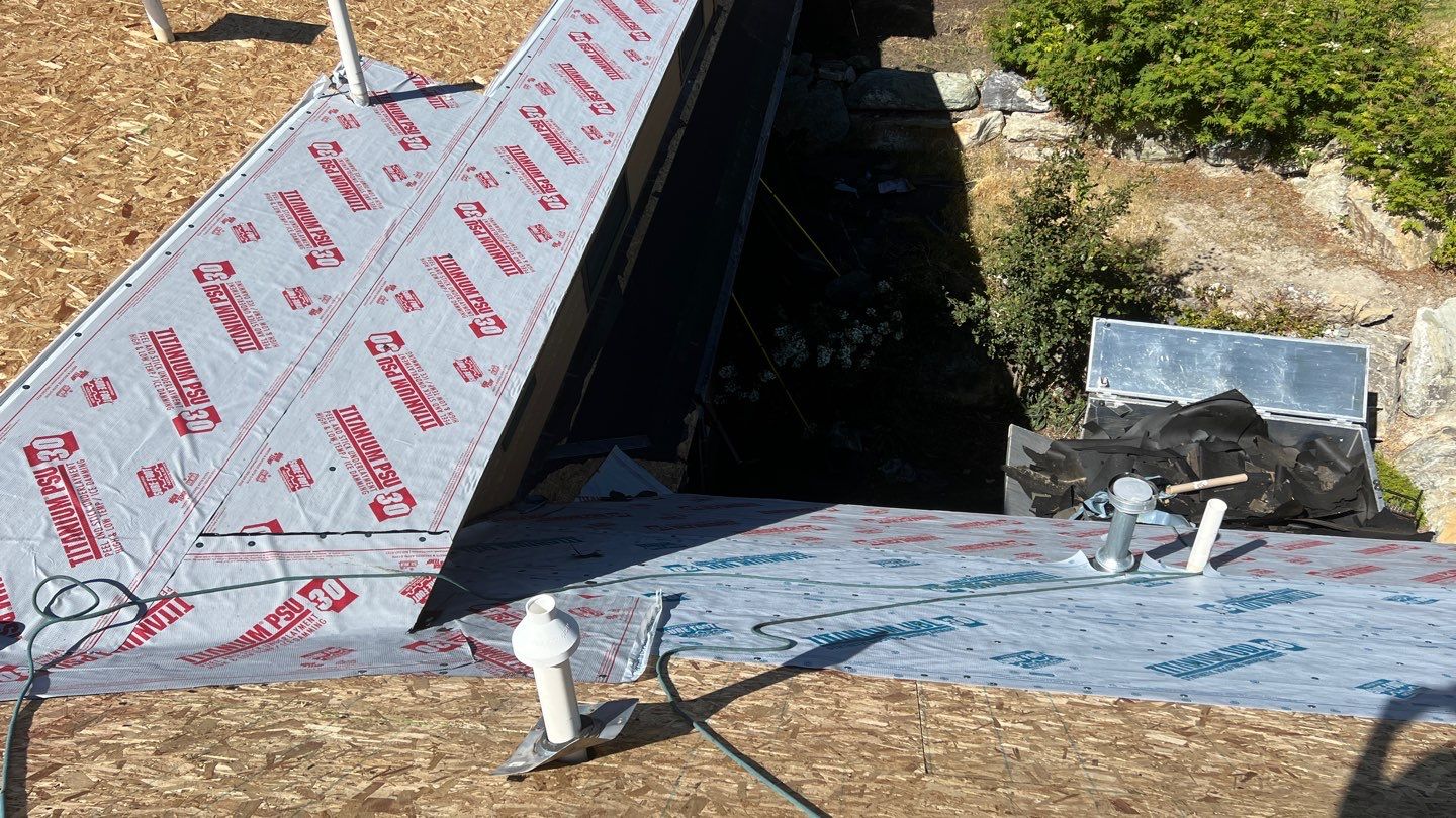 Owens Corning TruDefinition Duration - Aged Copper by Montana Roofing Solutions