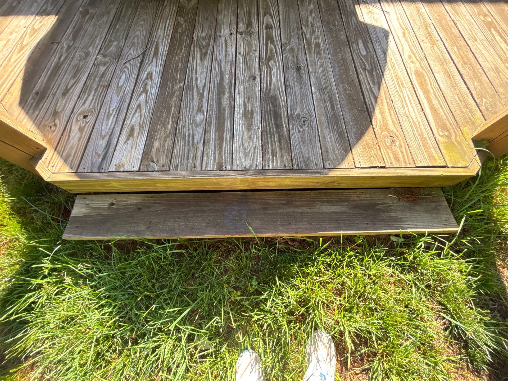 Deck using Wood Sealant by DuraSeal