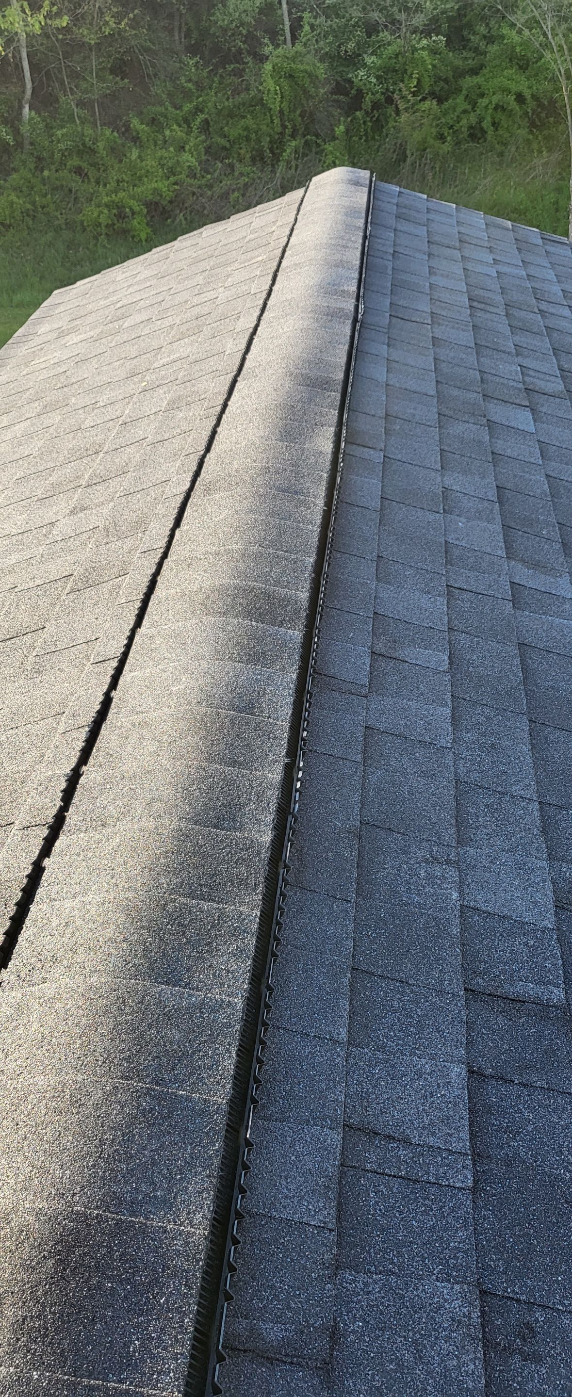 ATLAS PINNACLE COLOR: BLACK SHADOW DRIP EDGE: WHITE by Eagle Eye Roofing