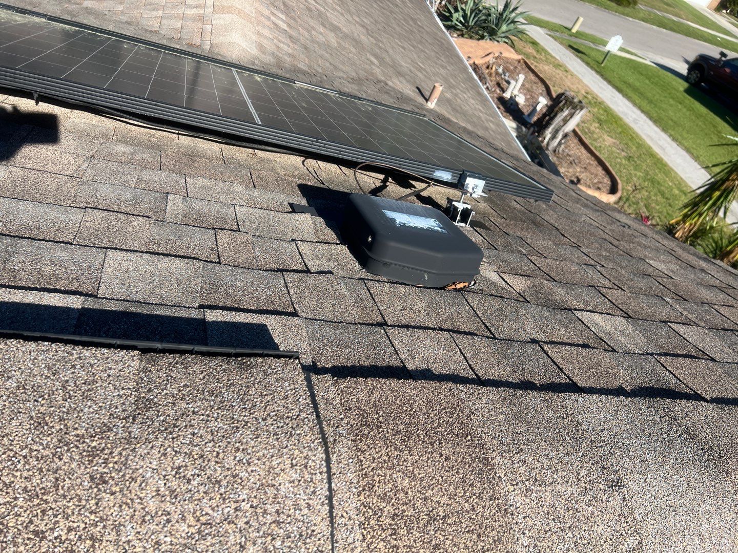 Owens Corning Designer Series (Summer Harvest) by RoofGuru AI LLC
