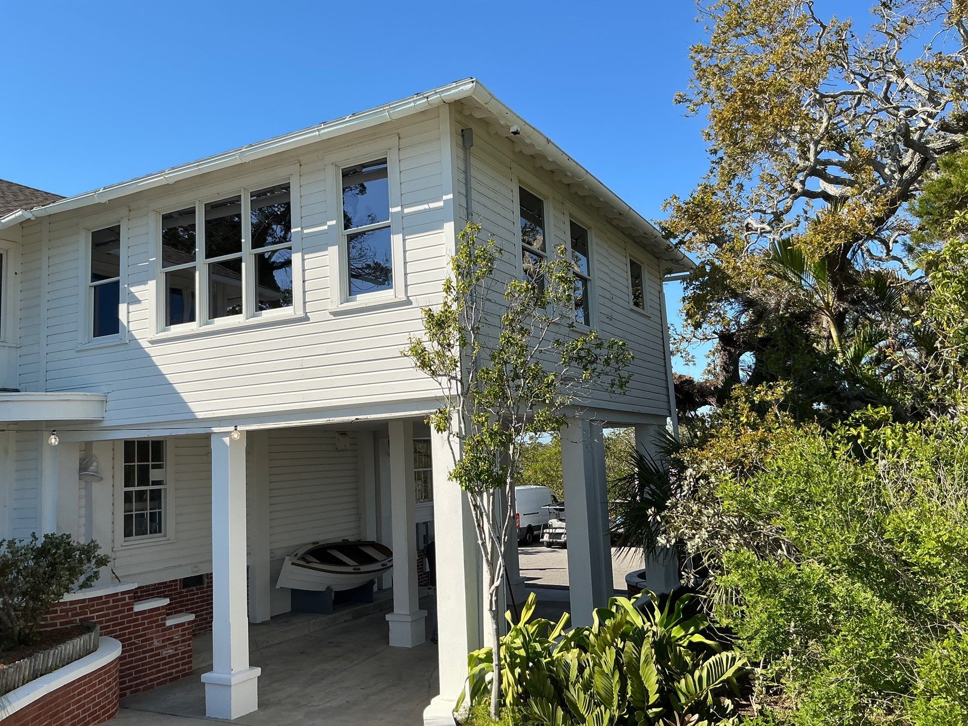 6-Inch Seamless Gutters in Osprey FL by Gutter Professors