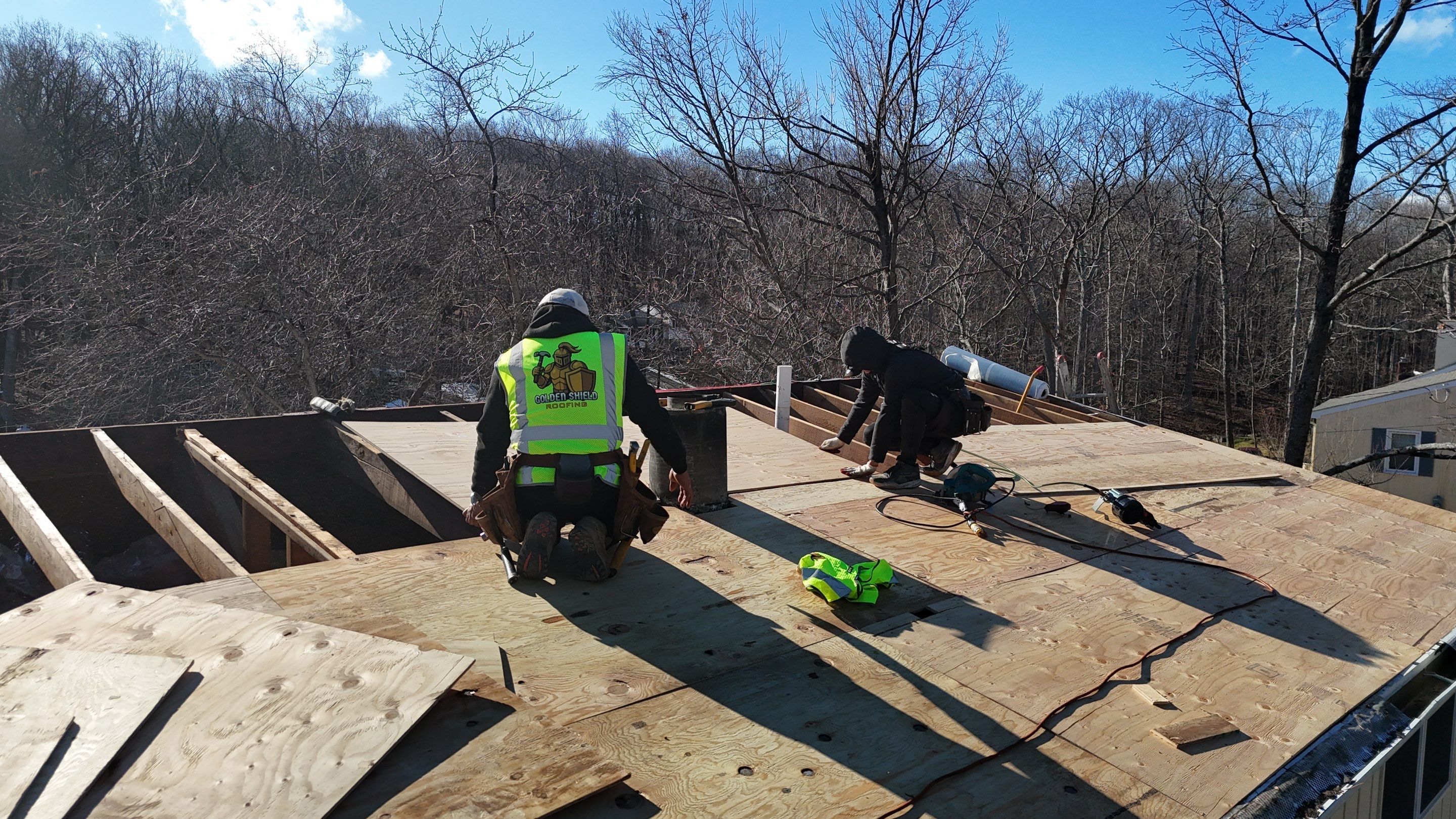 Owens Corning Duration: Onyx Black in Ridgefield by Golden Shield Roofing