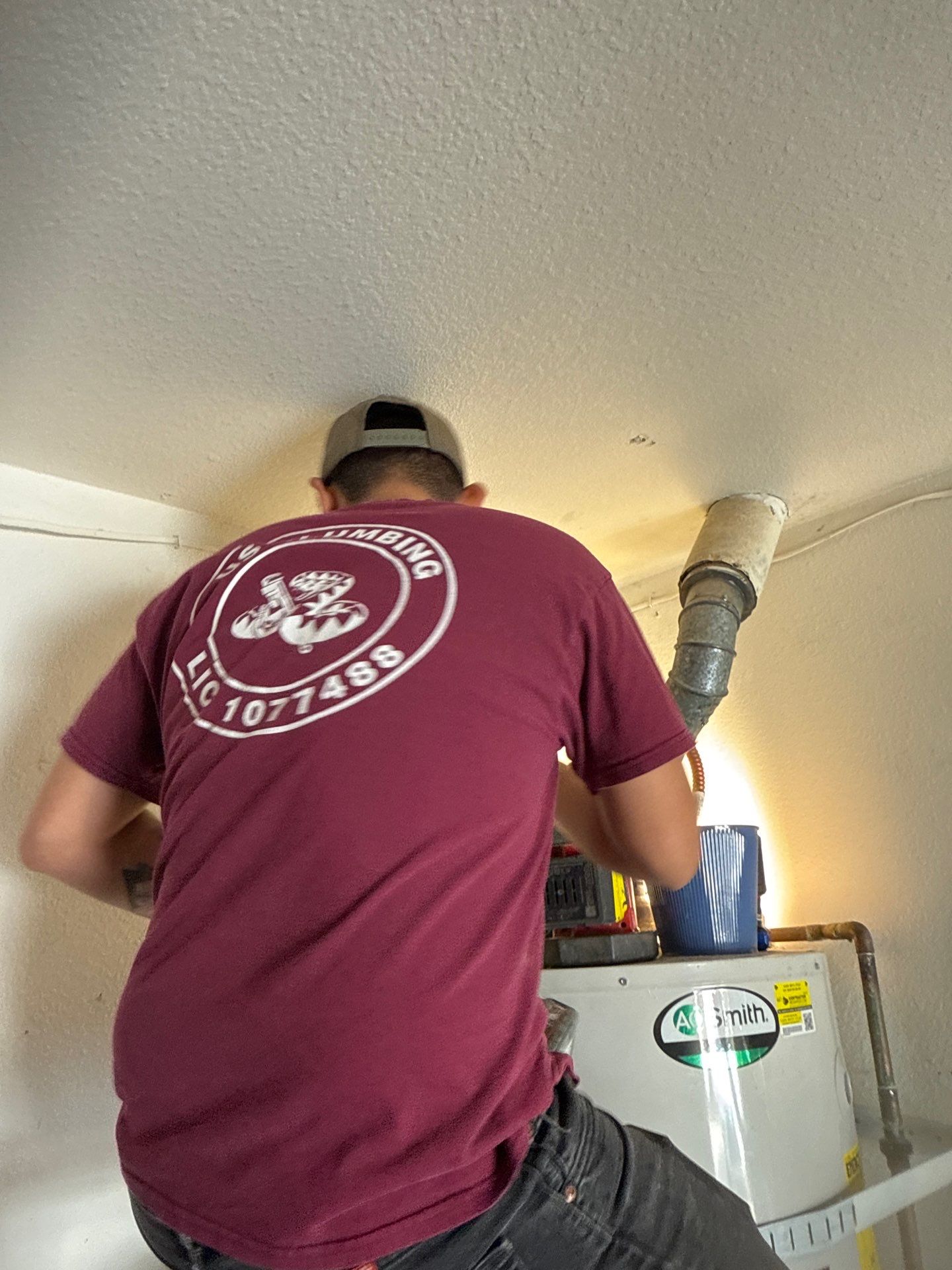  bursted pipe by Us Plumbing 