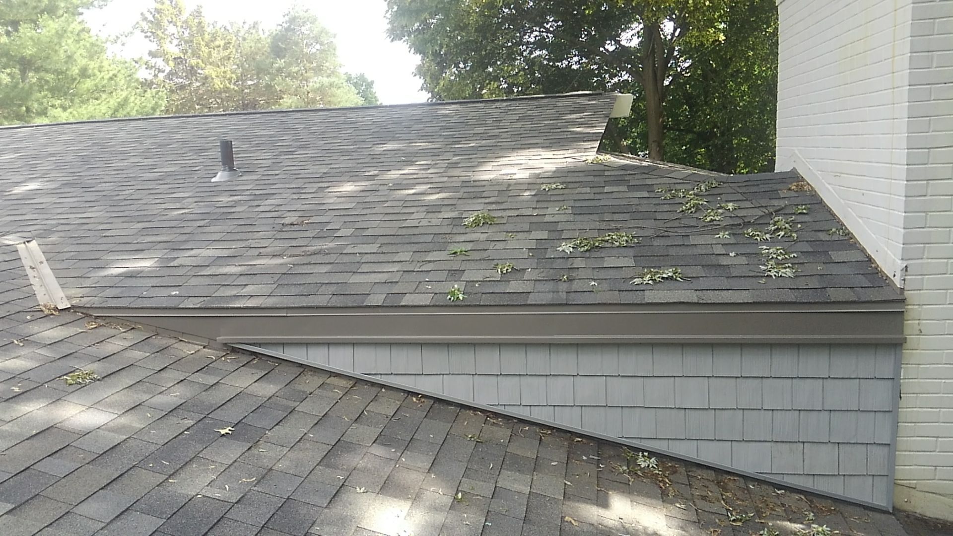 Weathered Wood by White Castle Roofing