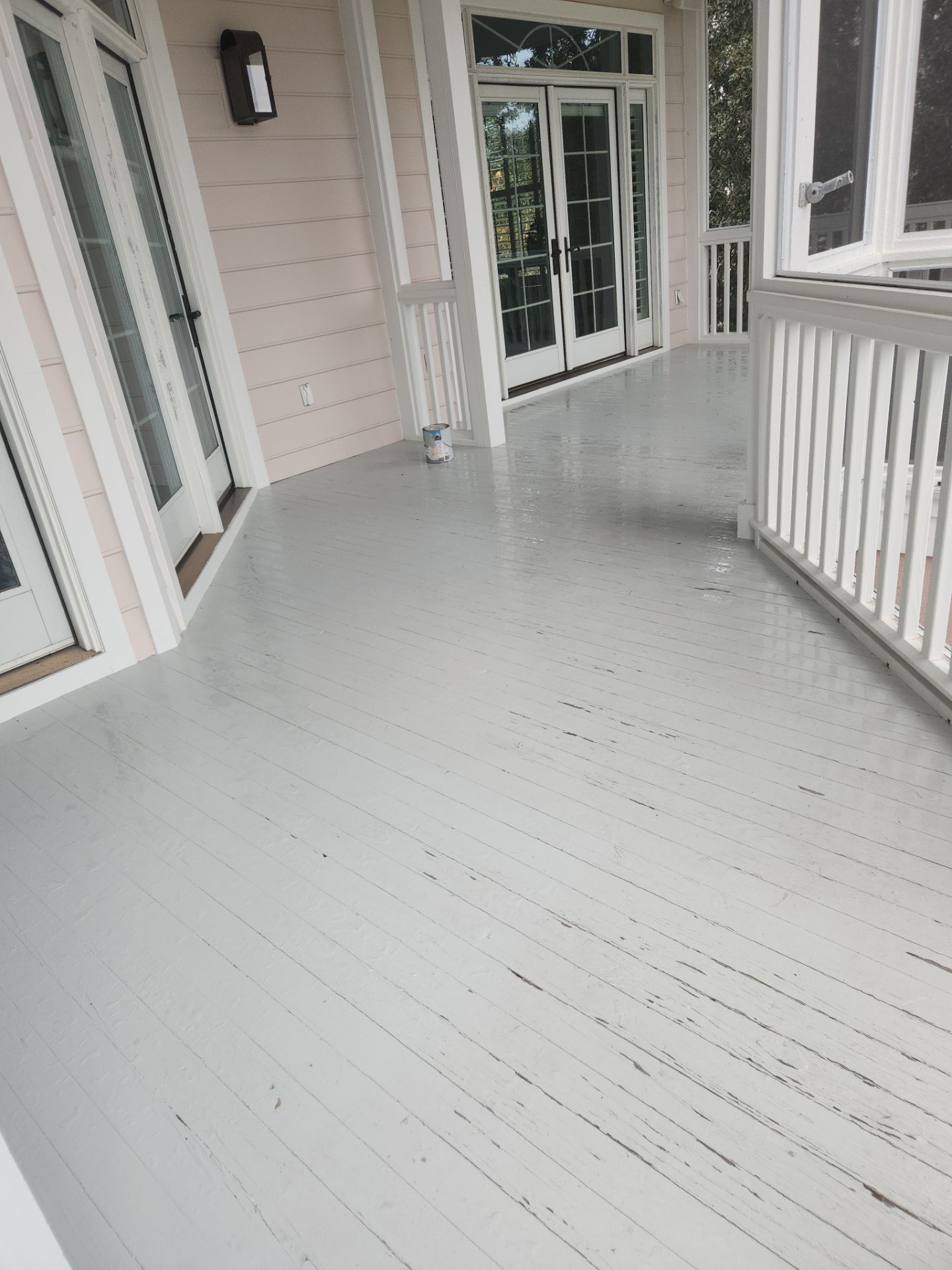 Painted Deck using AcryFin by DuraSeal