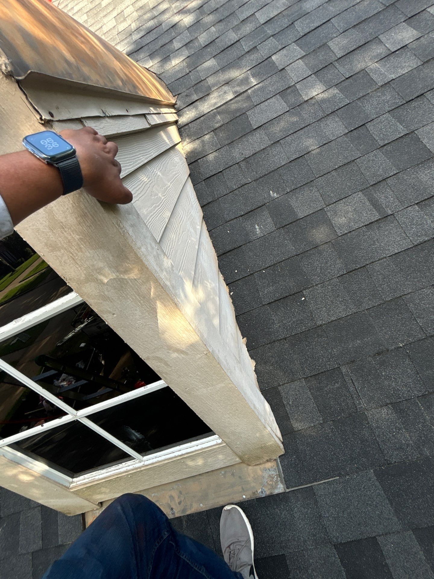 Residential Roofing Installation using Owen's Corning Duration (Lifetime) Shingles by Roof Repair Company
