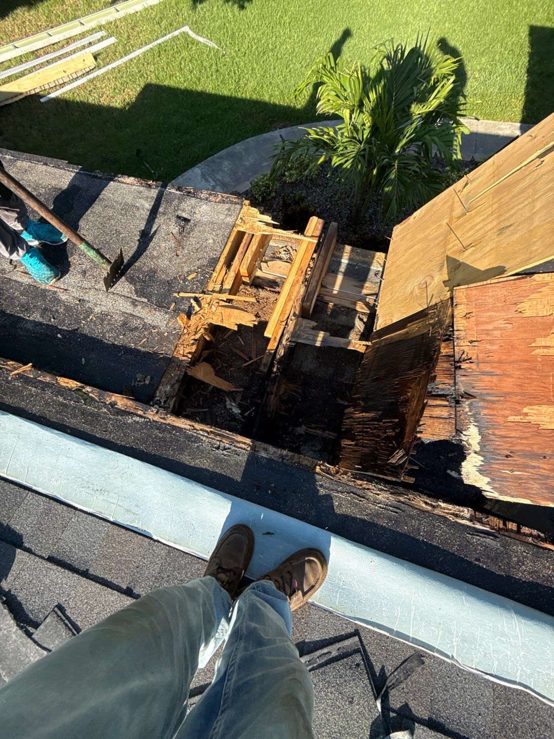 Project in St. Petersburg 33702 by Mitchell Roofing Company LLC 