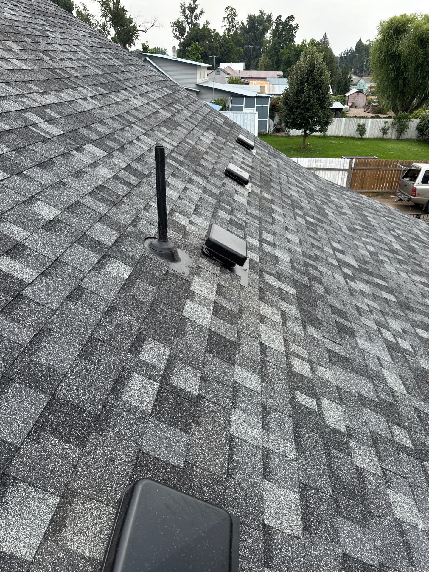 Residential Roof Replacement Featuring Multi-Tonal Architectural Shingles in Payette by Olive Roofing