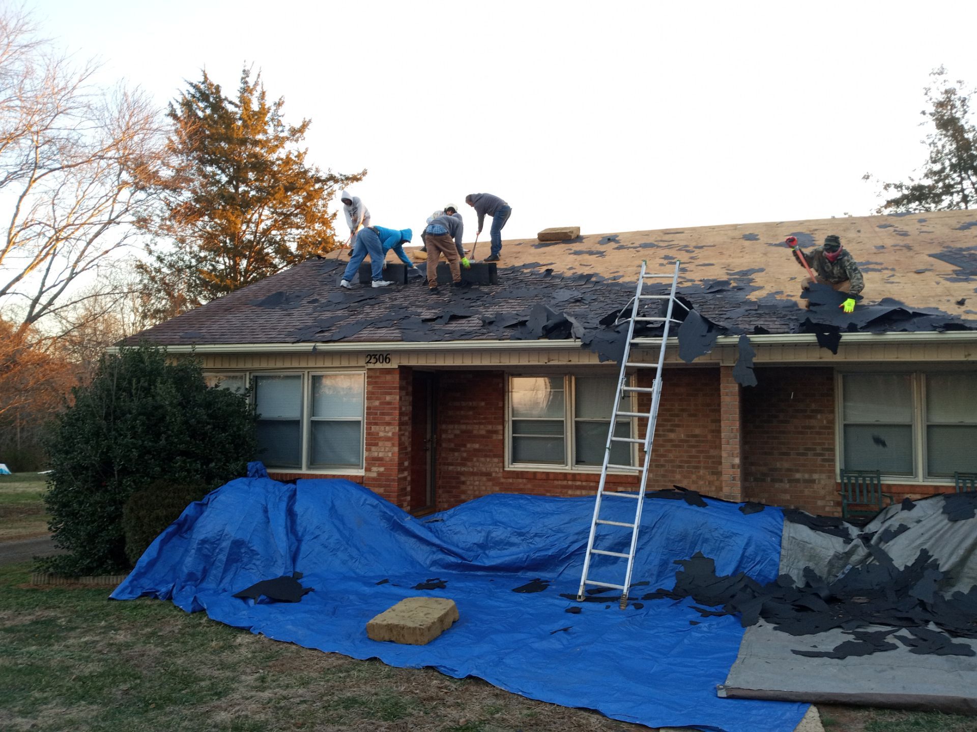 Morgan's Roof by BROCK BUILDERS 