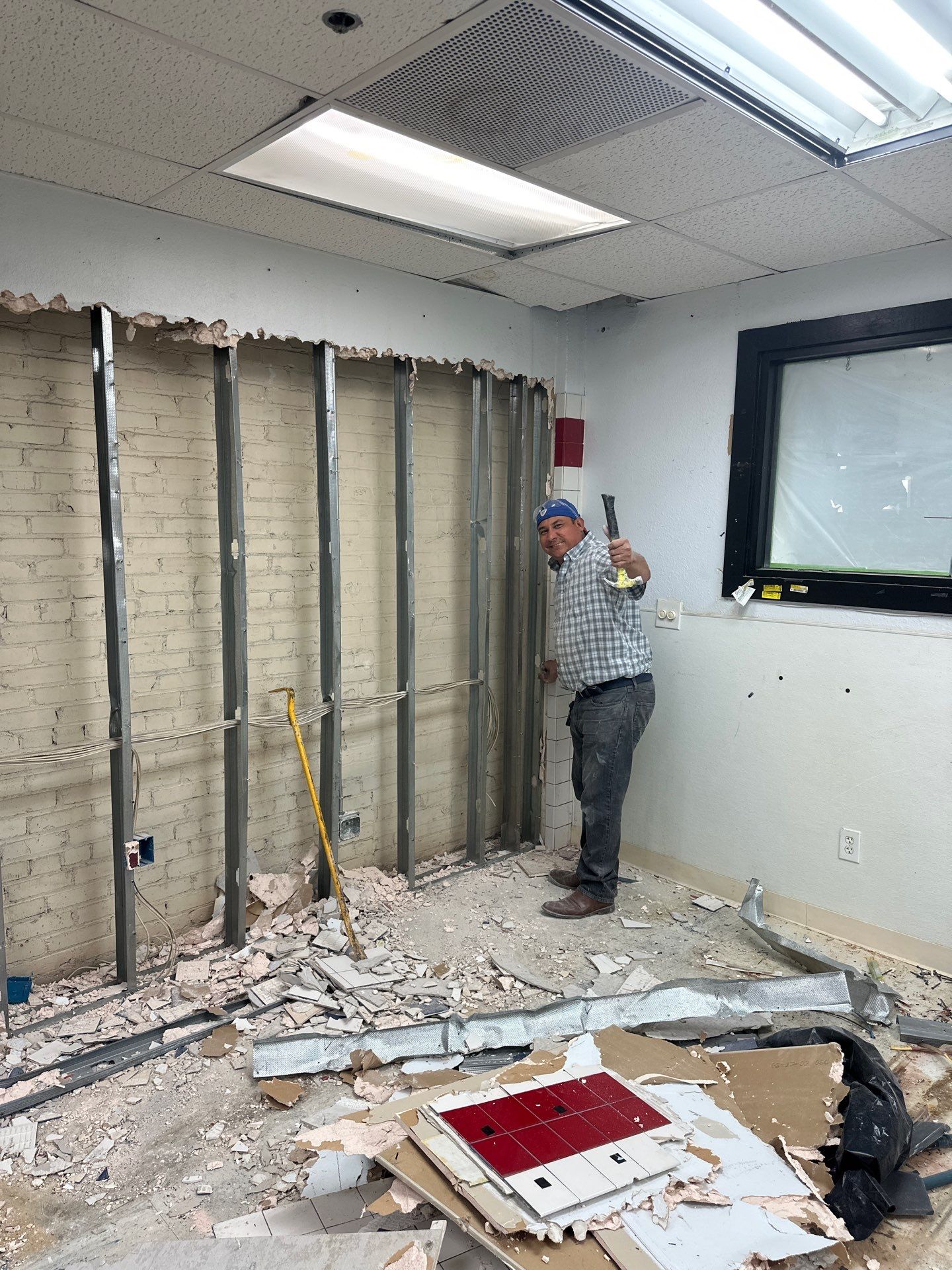 C-Store renovation at Dallas Life by EL-GC LLC 