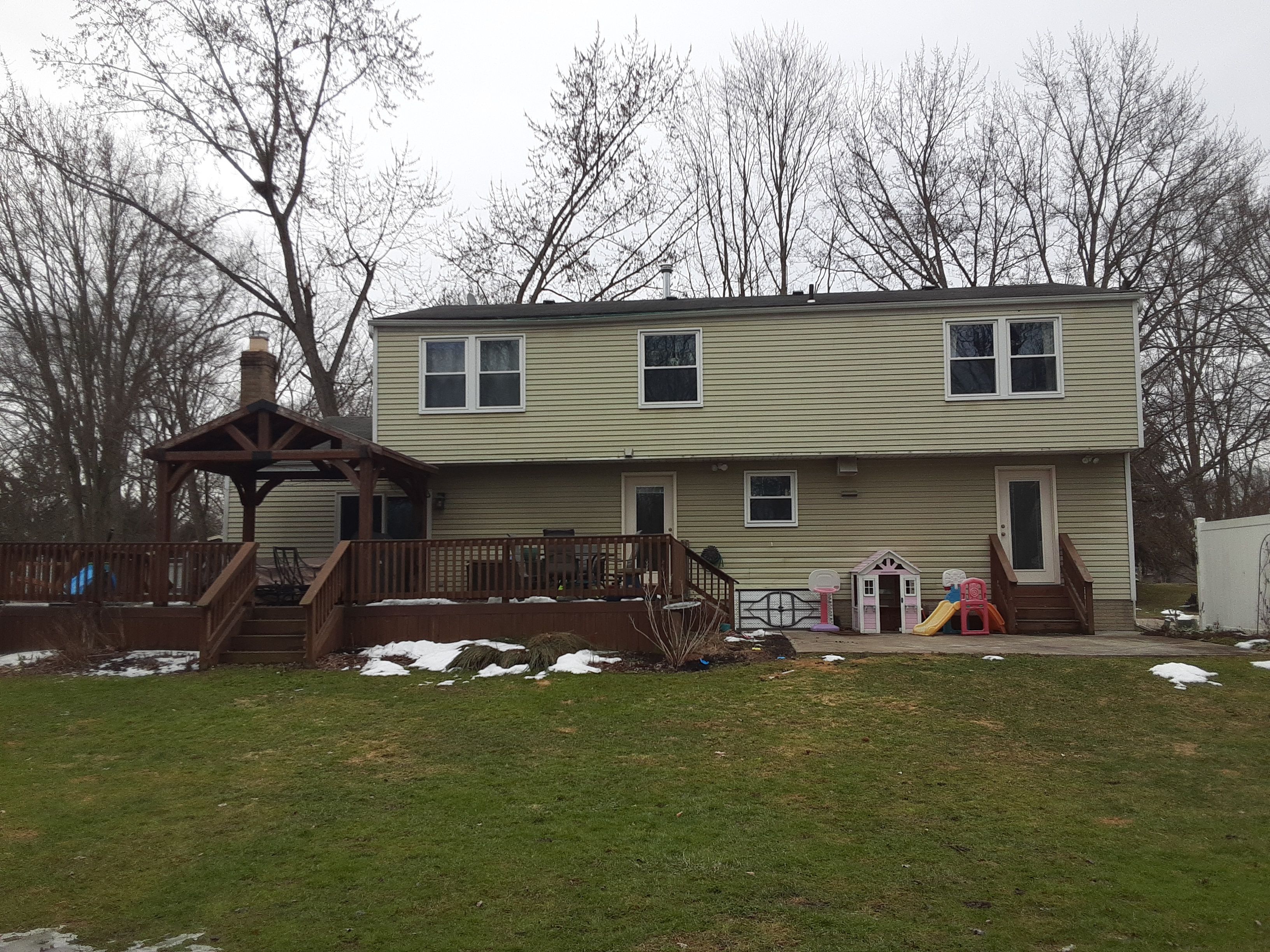 Roof, Siding, & Gutters by Absolute Roofing and Construction