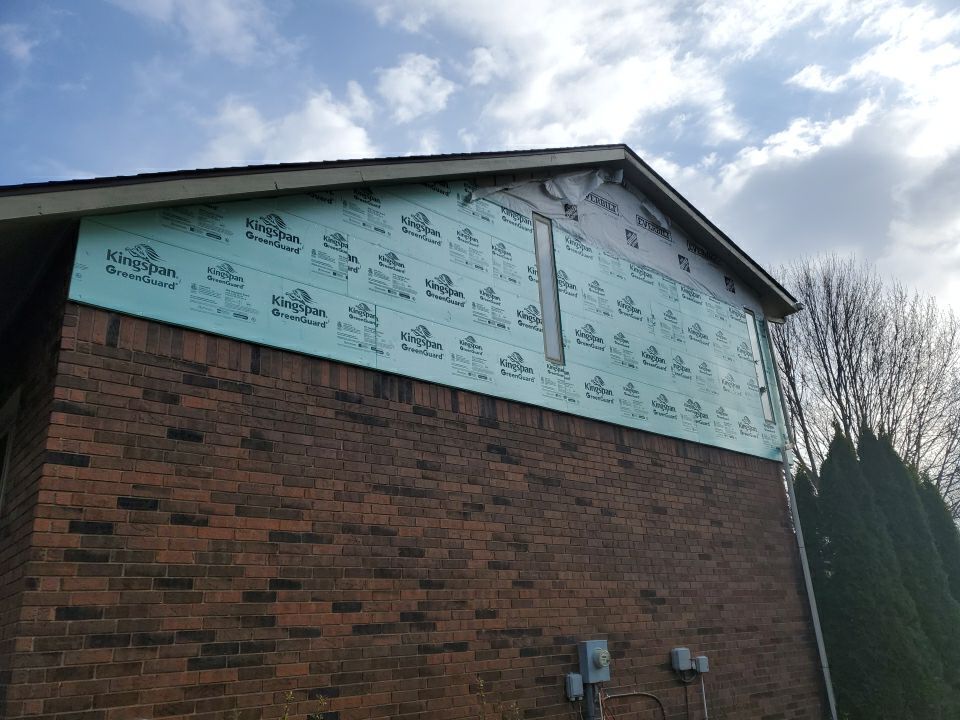 Siding Replacement using Certainteed Restoration Classic D4 by 180 Contractors