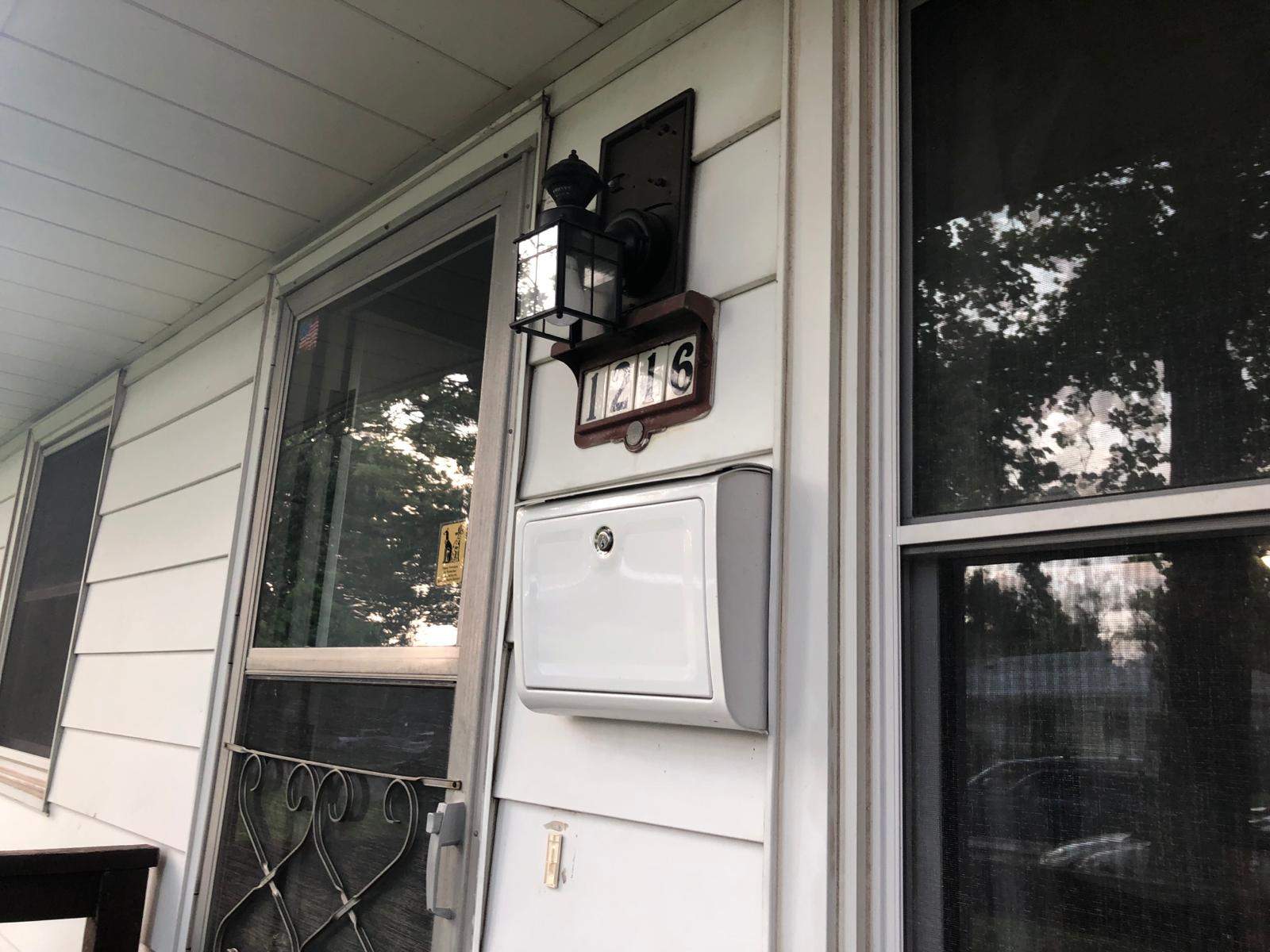Siding Installation using pictures by storm restoration services inc