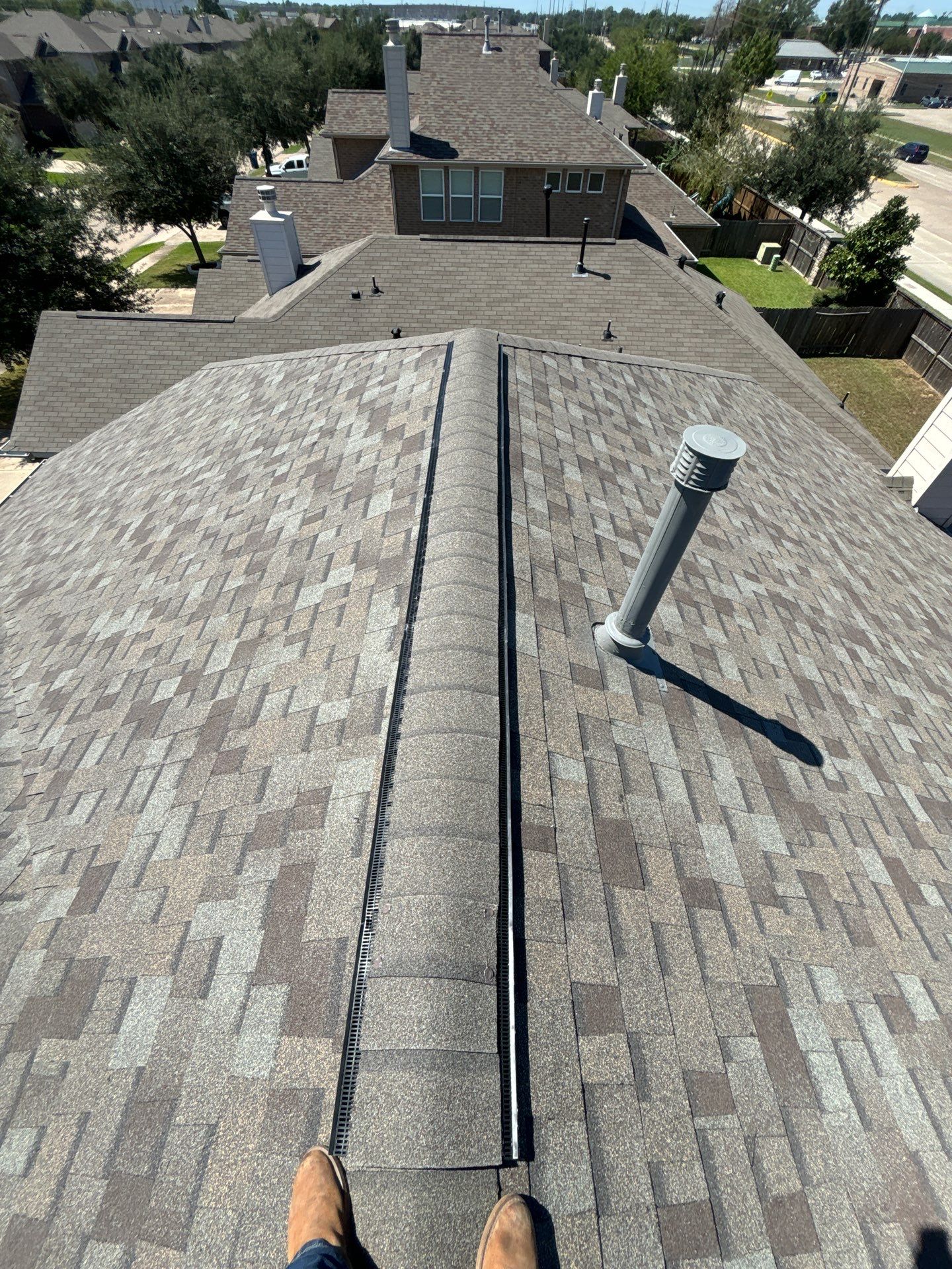Residential Roofing Installation using Owen's Corning Duration (Lifetime) Shingles by Roof Repair Company