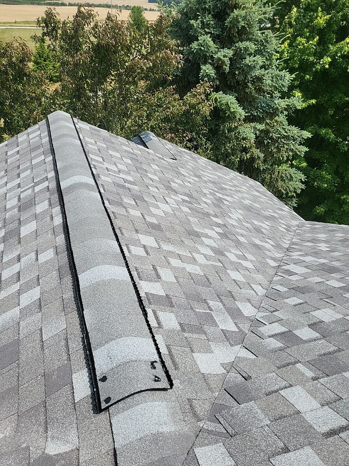 ATLAS PINNACLE COLOR: COASTAL GRANITE by Eagle Eye Roofing