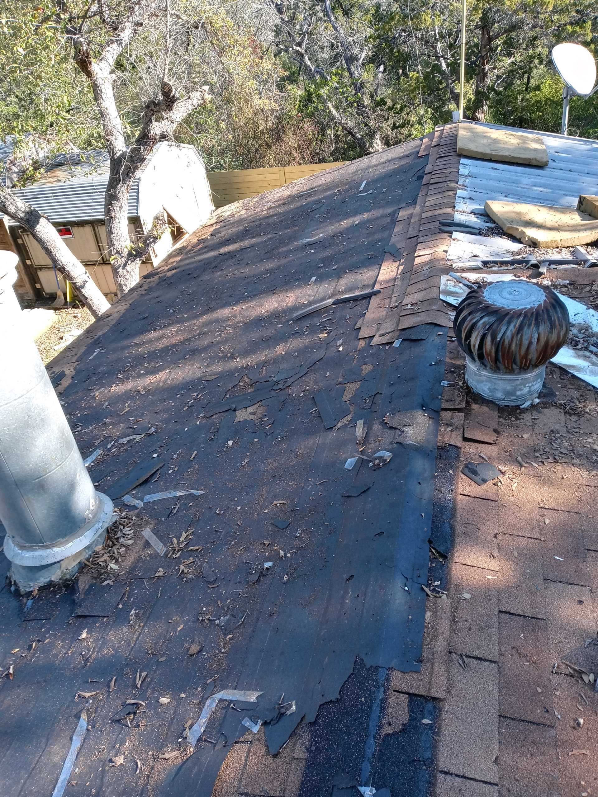 Residential Roofing Installation using ATLAS Pinnacle Pristine Shingles by Harvey Roofing & Construction