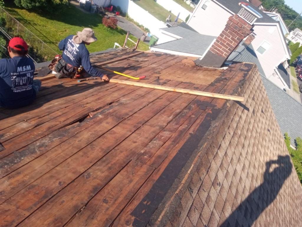 Rustic Cedar Shingles by Reimagine Roofing