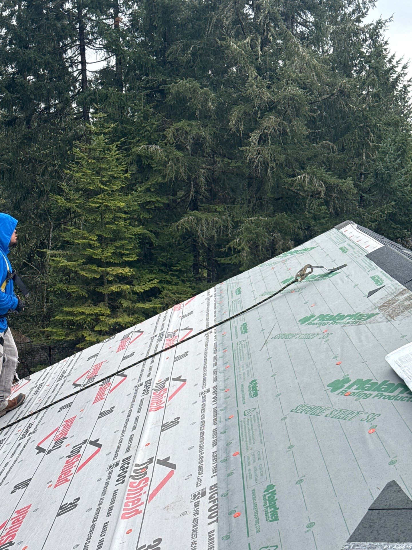 Residential Roofing Installation – Eugene, OR by BEST Roofing & Waterproofing