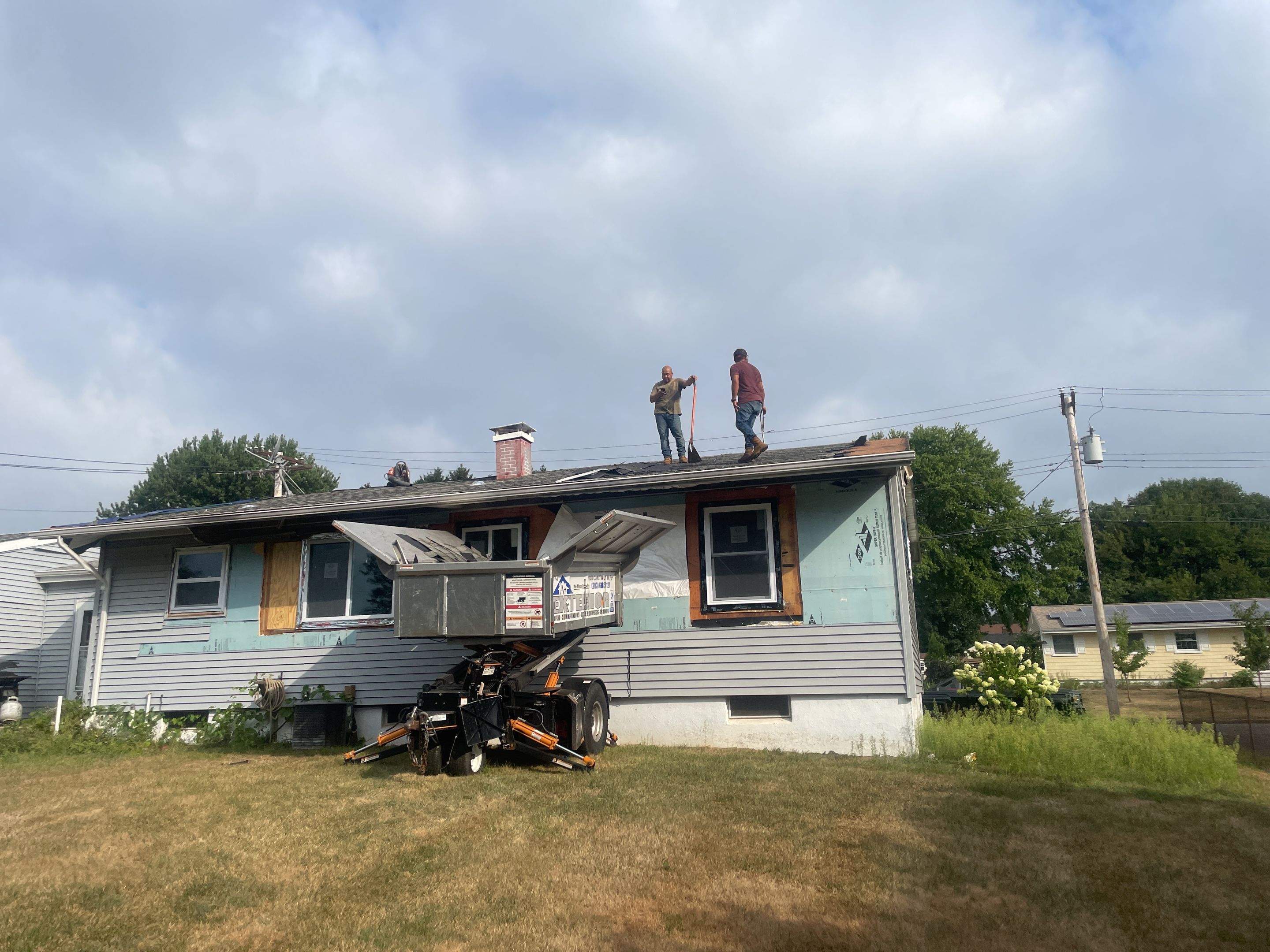 Fire Damage using Certainteed Mainsteet D4 and Owens corning quarry gray by A Plus Exterior