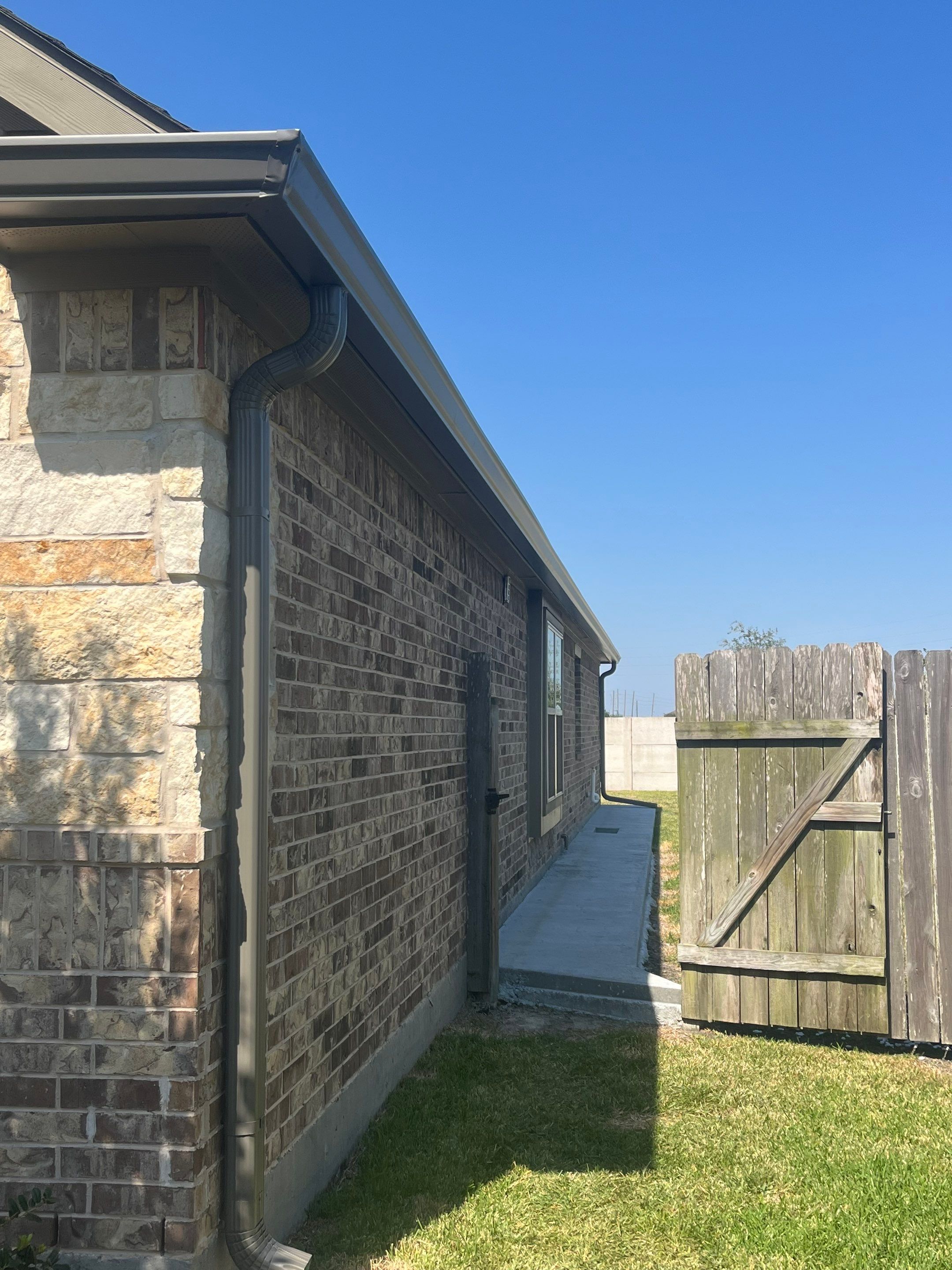 Hail Damage using Owen's Corning Duration (Lifetime) Shingles by Roof Repair Company