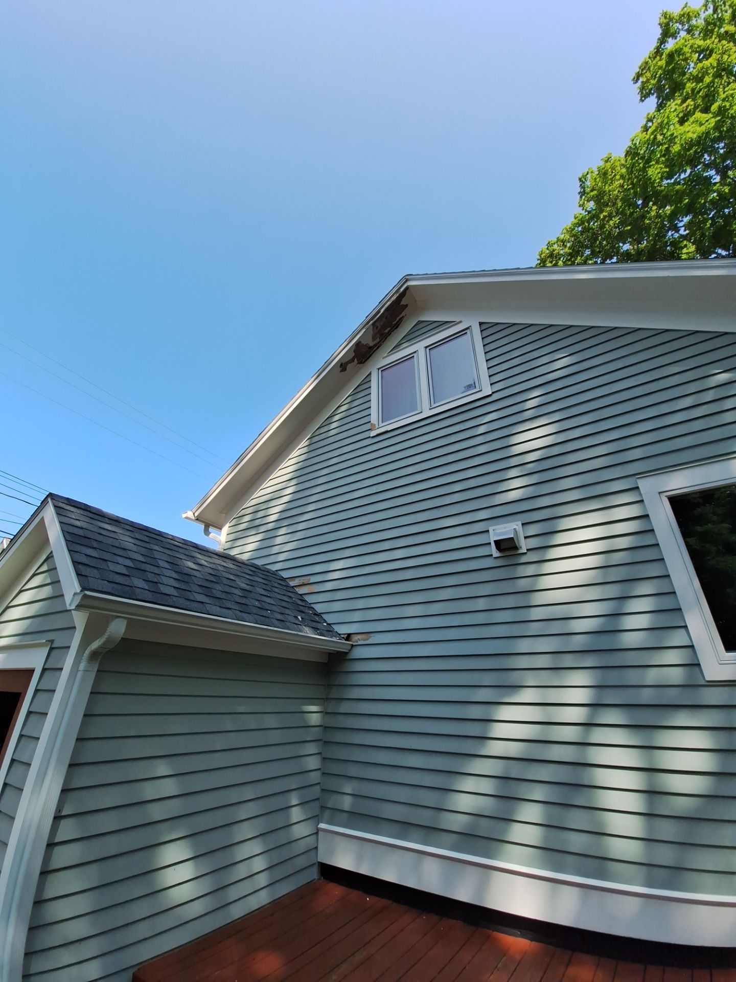 Exterior Painting and Deck staining by Gordon Painting