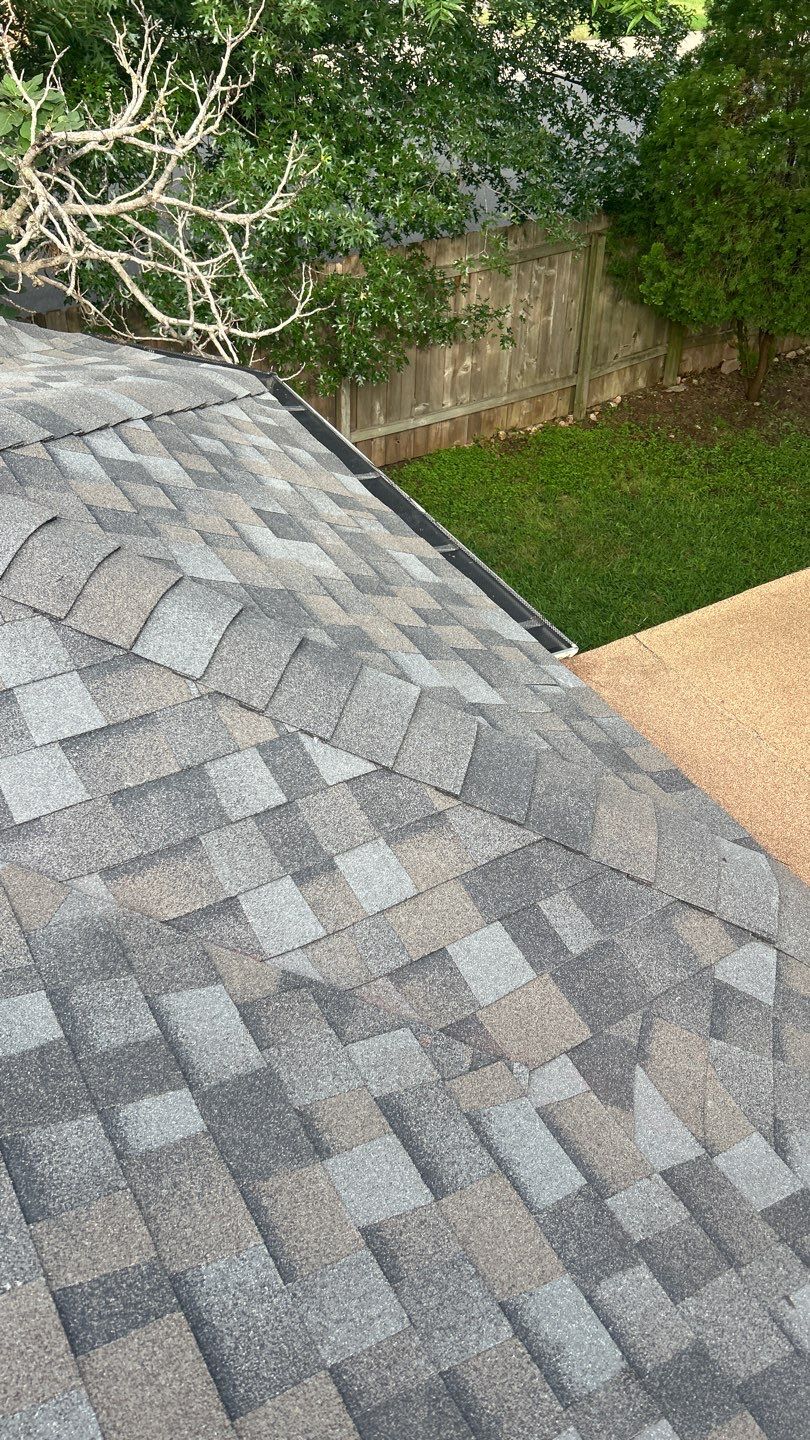 Williamsburg Gray - Owens Corning TruDefinition Duration by RoofsOnly.com