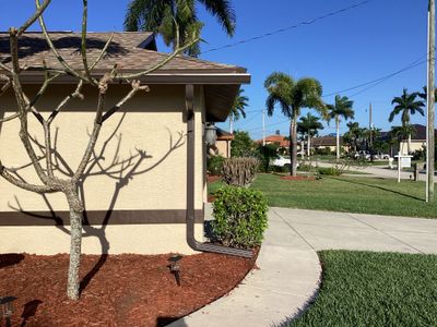 Musket Brown Seamless Gutters using Royal Brown
