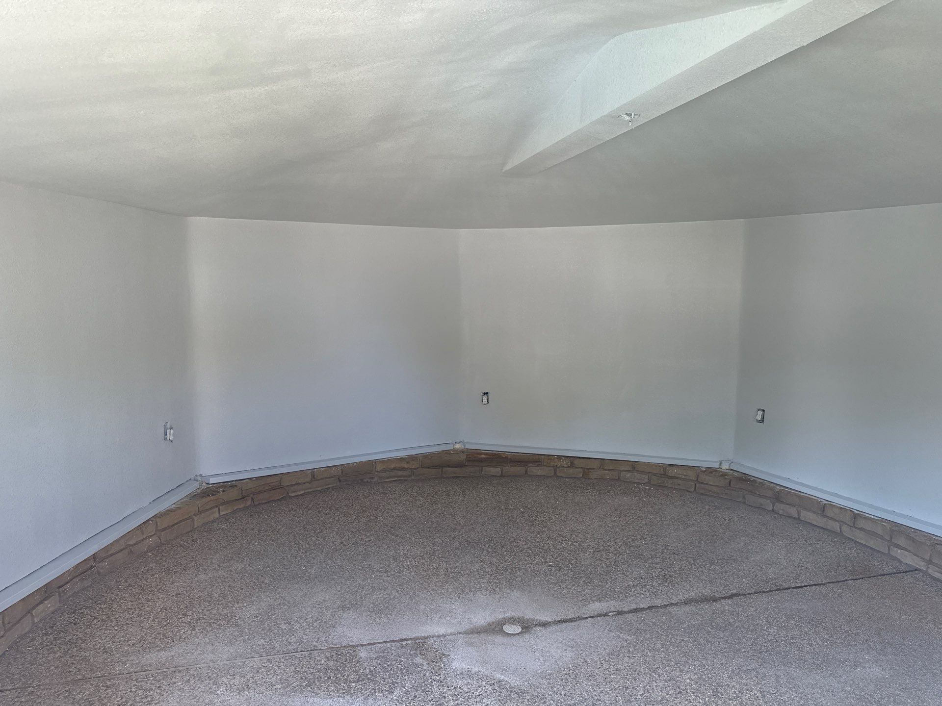 Project in Garland by EL-GC LLC 