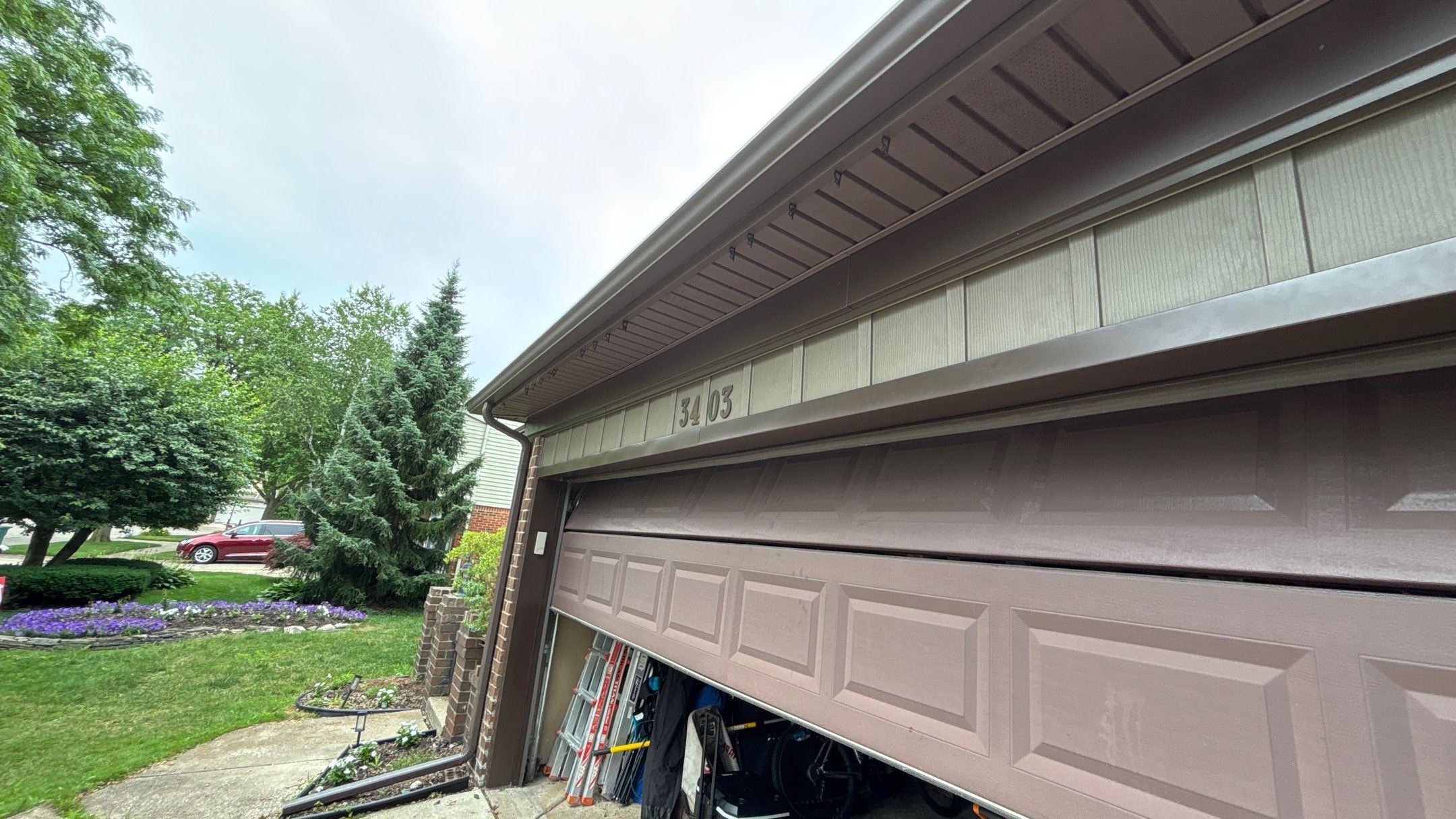 Siding Installation using Ascend 7" Composite Flagship Brown by 180 Contractors