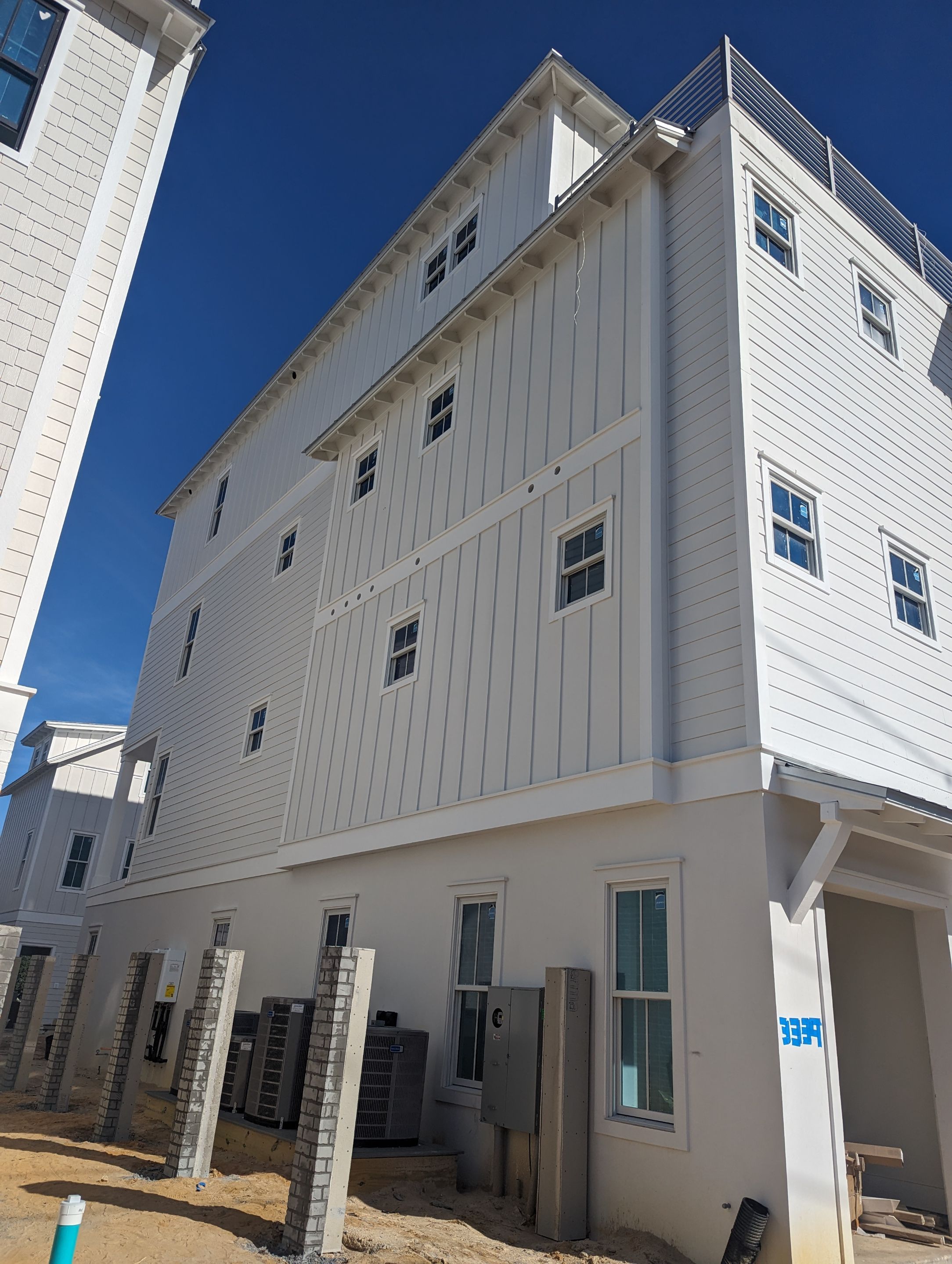 Half-Round Gutters in Galvalume Color in Santa Rosa Beach FL by Gutter Professors