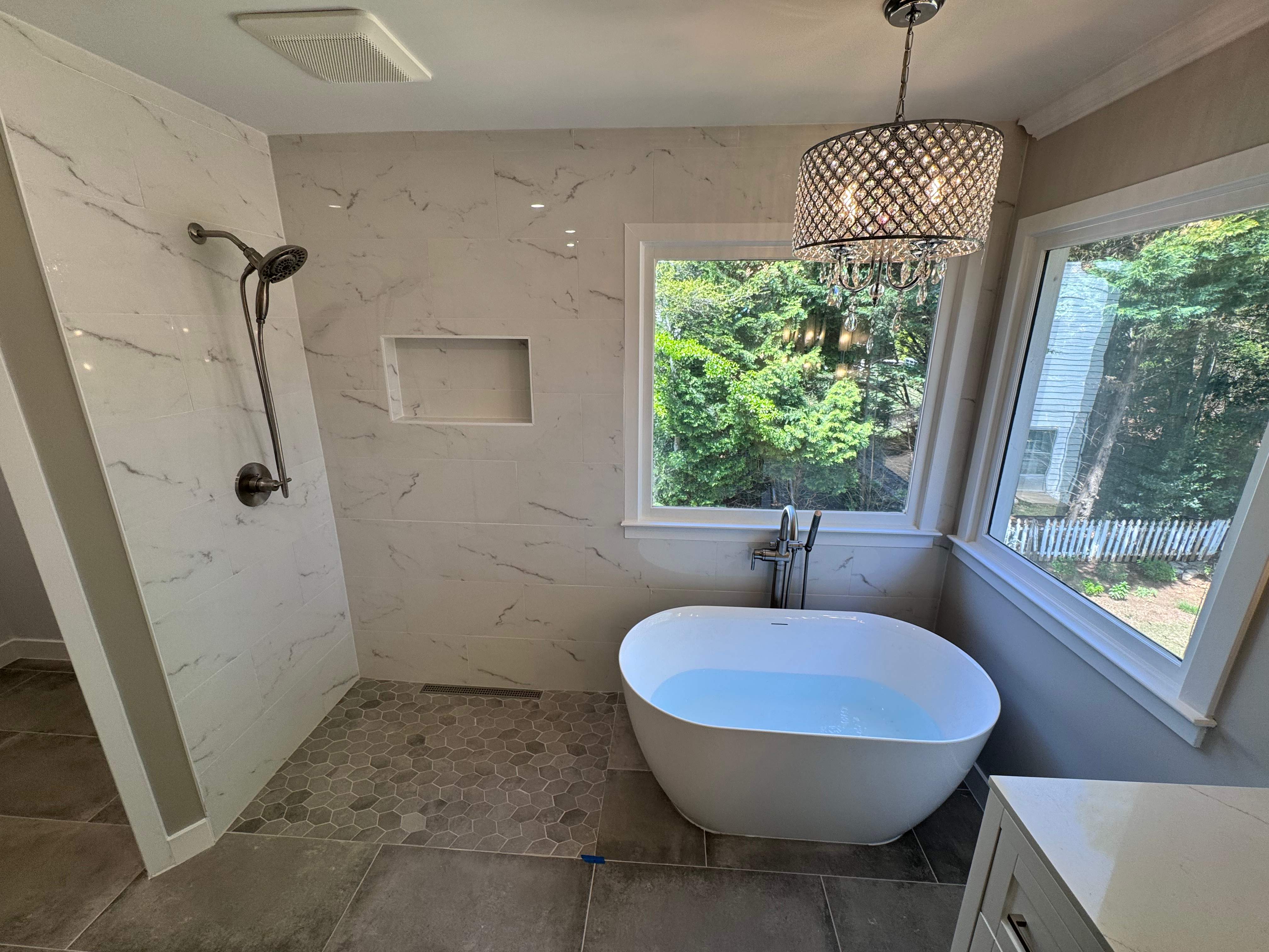 Master bathroom renovation by Prudencio