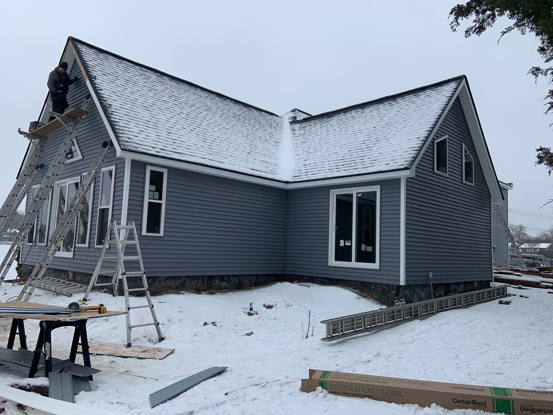 Roof Replacement using CertainTeed Landmark by 180 Contractors