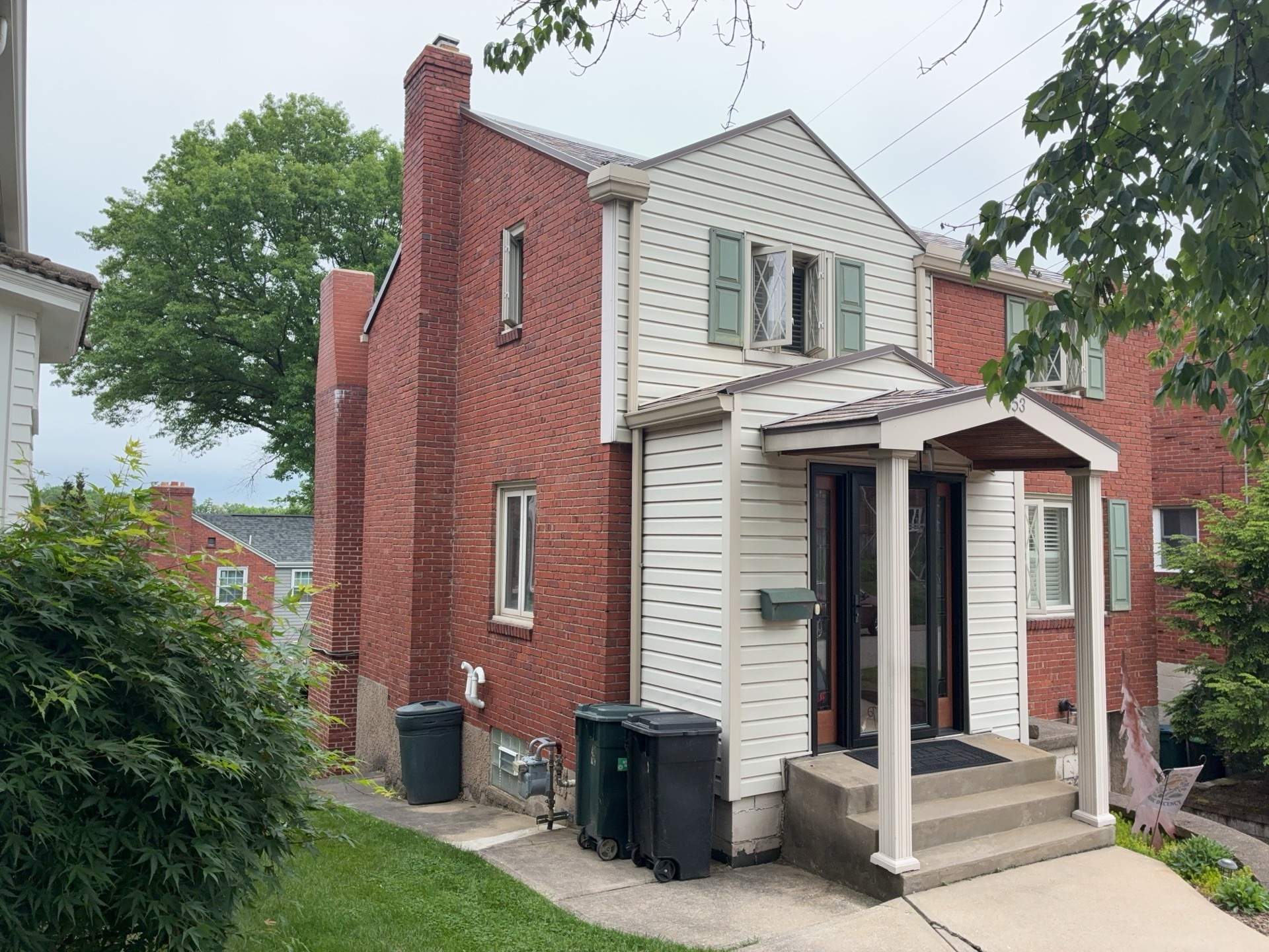 Full Vinyl Siding Renovation and Trim Installation in Mt Lebanon by Ideal Siding Pittsburgh