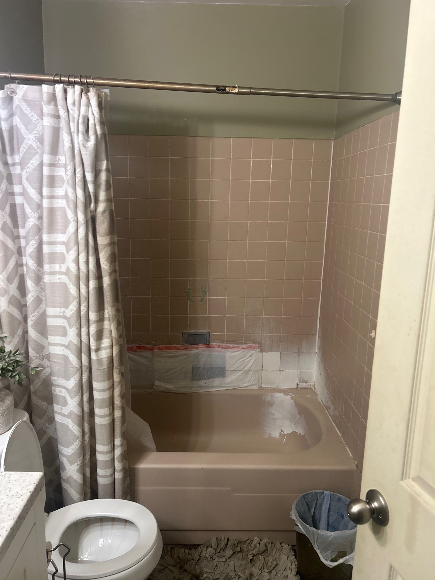 Tub replacement by Window Depot of Annapolis