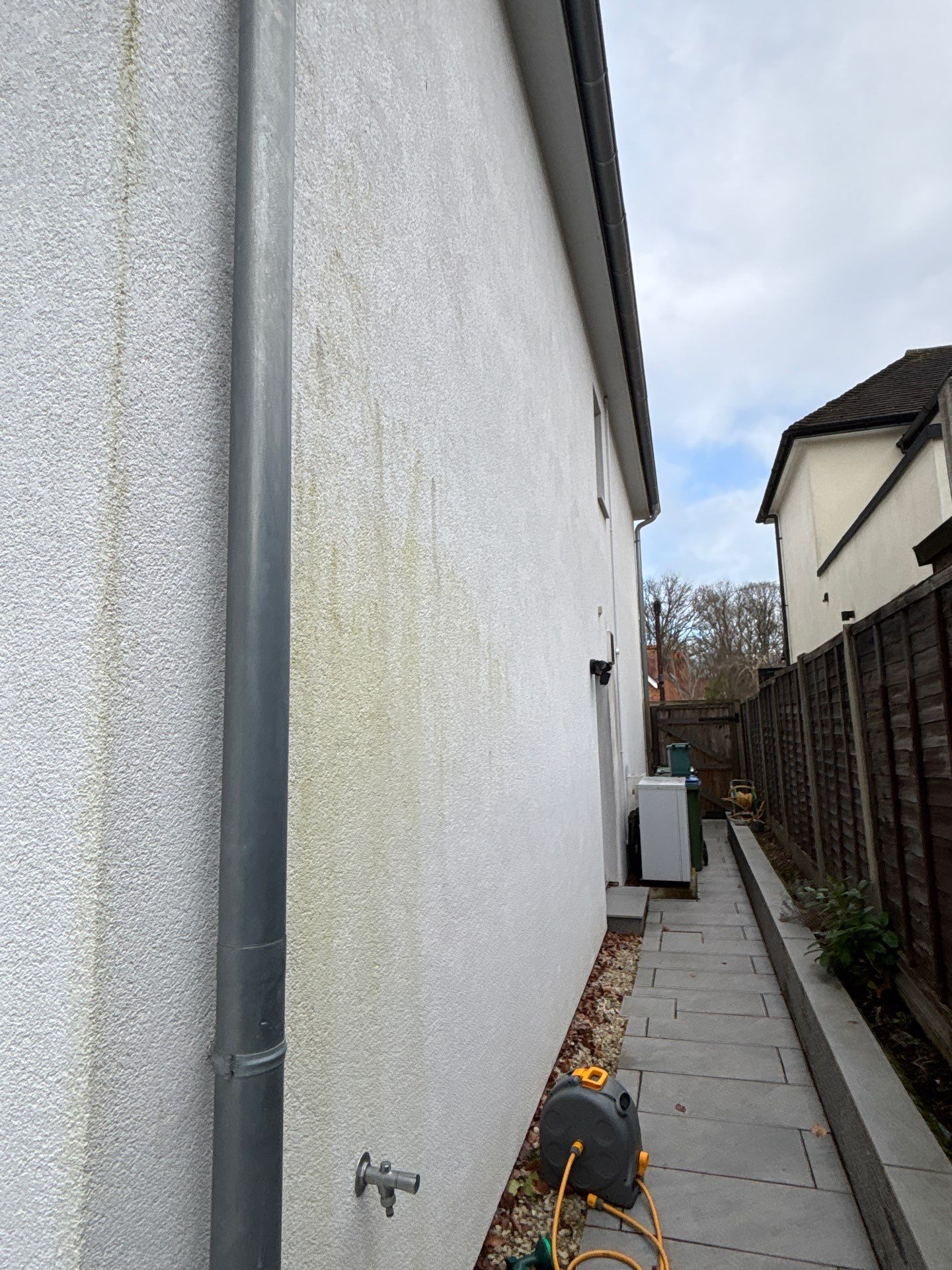 Render Cleaning -Driveway Cleaning by Ges Exterior Cleaning ltd