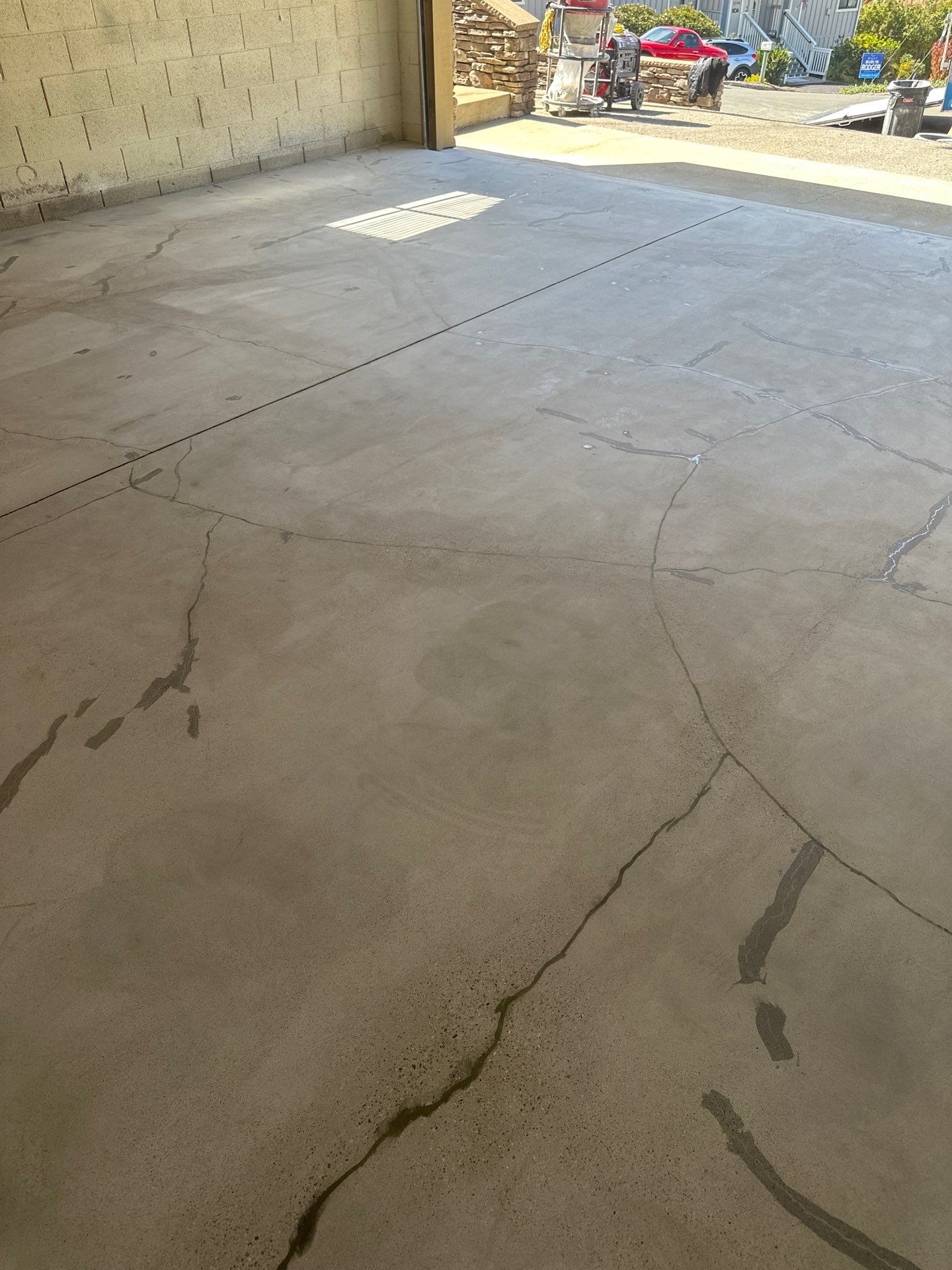 Polyurea Garage Floor Coating with Dolerite Chips in Morro Bay by MGP Coatings