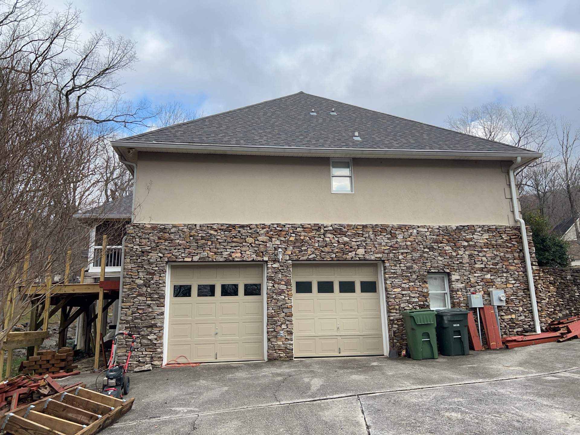 EIFS Replacement Using Hardie Plank by Freedom Exteriors
