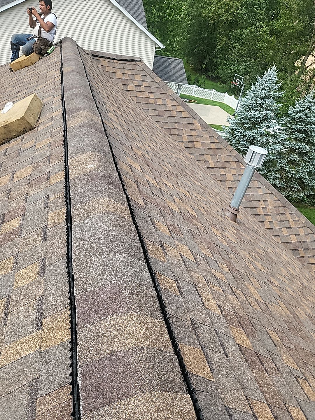 ATLAS PINNACLE COLOR: COPPER CANYON by Eagle Eye Roofing