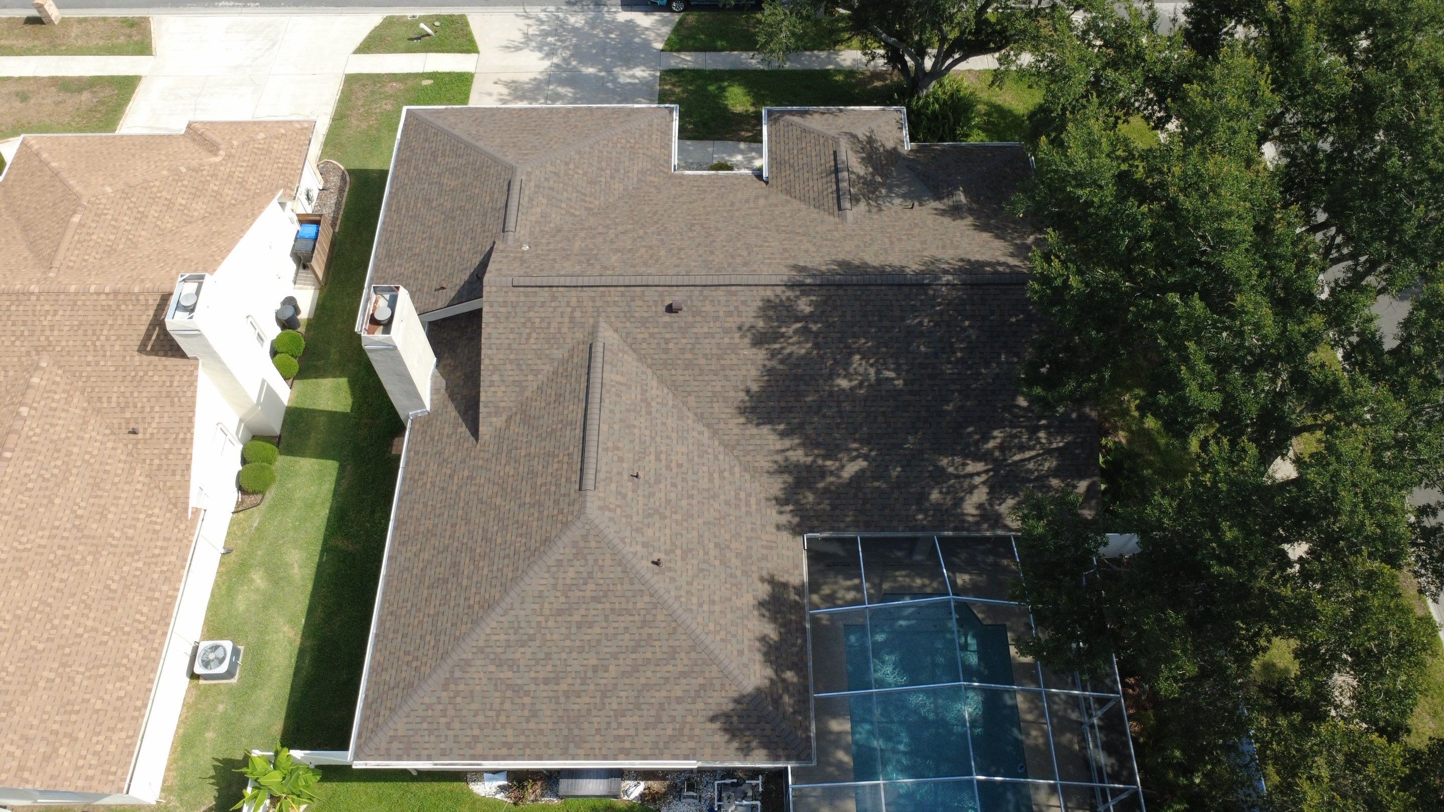 Roof Replacement in Valrico, FL by Steadfast Roofing