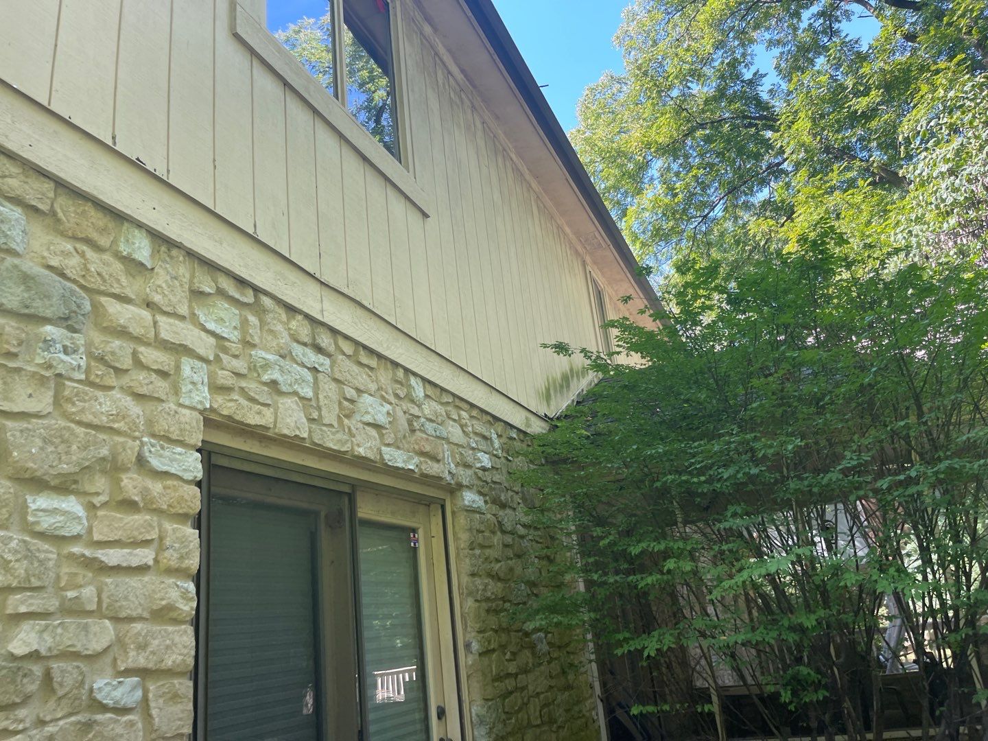 Seabreeze Roof Replacement, Exterior Siding and trim repairs and paint by 317 Roofing & Restorations