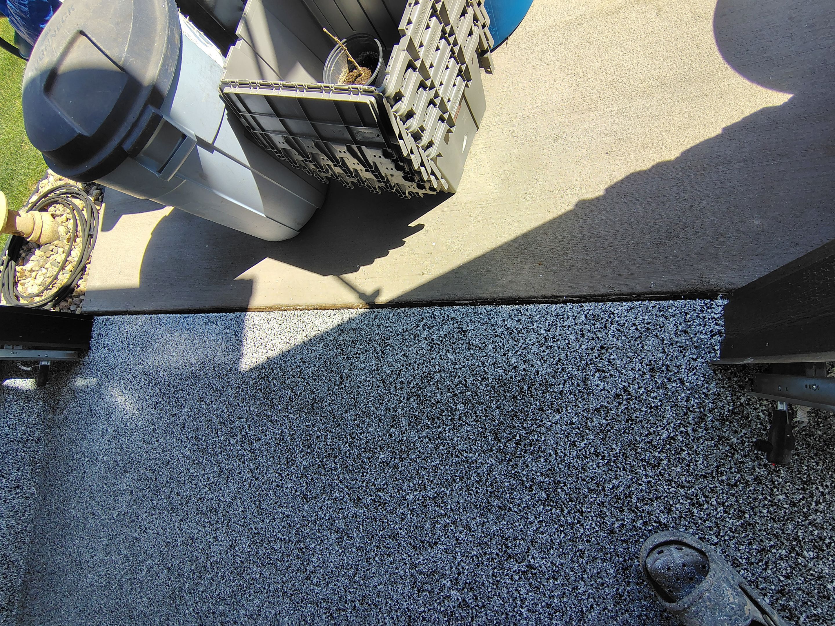 Decorative Flake Garage Floor Coating Installation in Tea, South Dakota by Select Painting, Coatings & Garage Cabinets